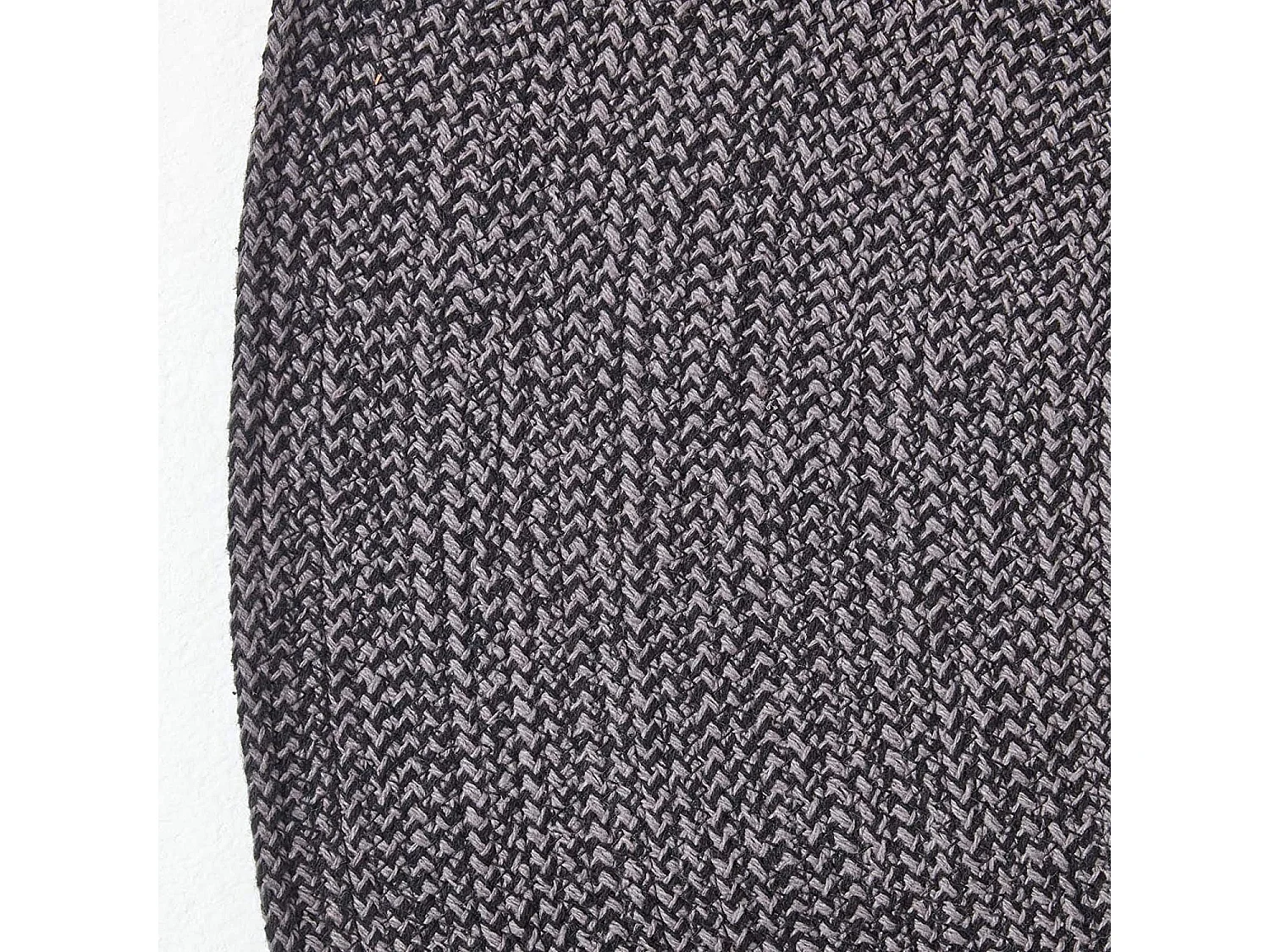 Homescapes Grey and Black Melange Braided Rug, 200 cm Round