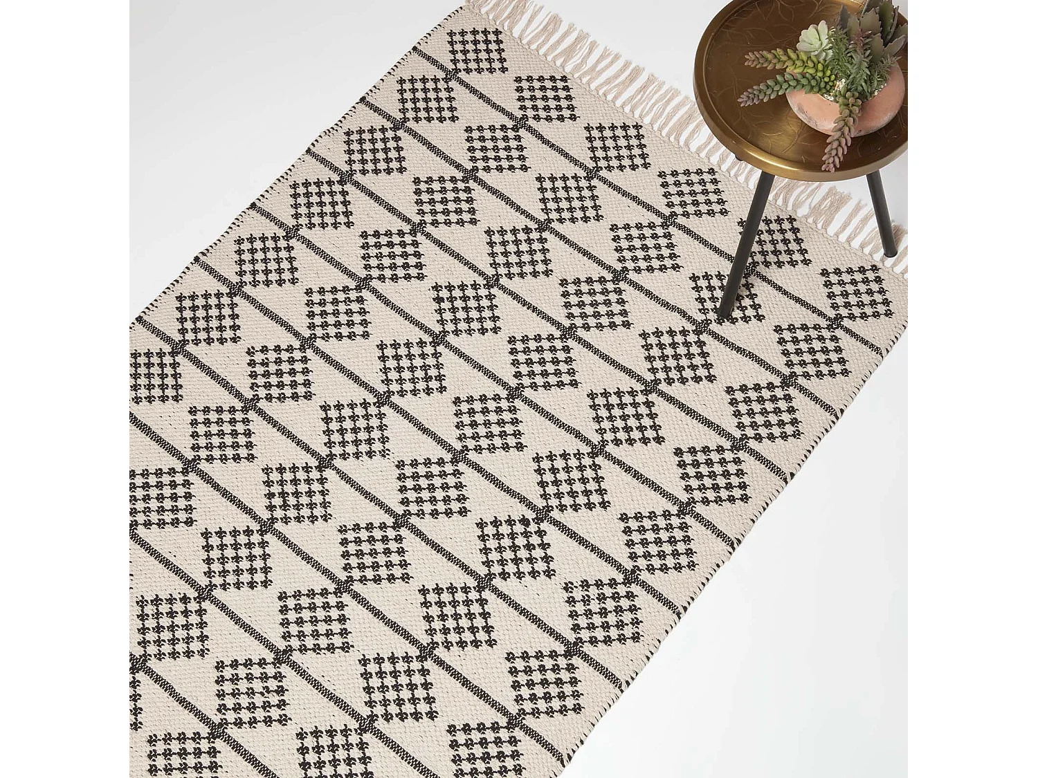 Homescapes Adana Handwoven Monochrome Cotton Textured Rug, 120 x 170 cm