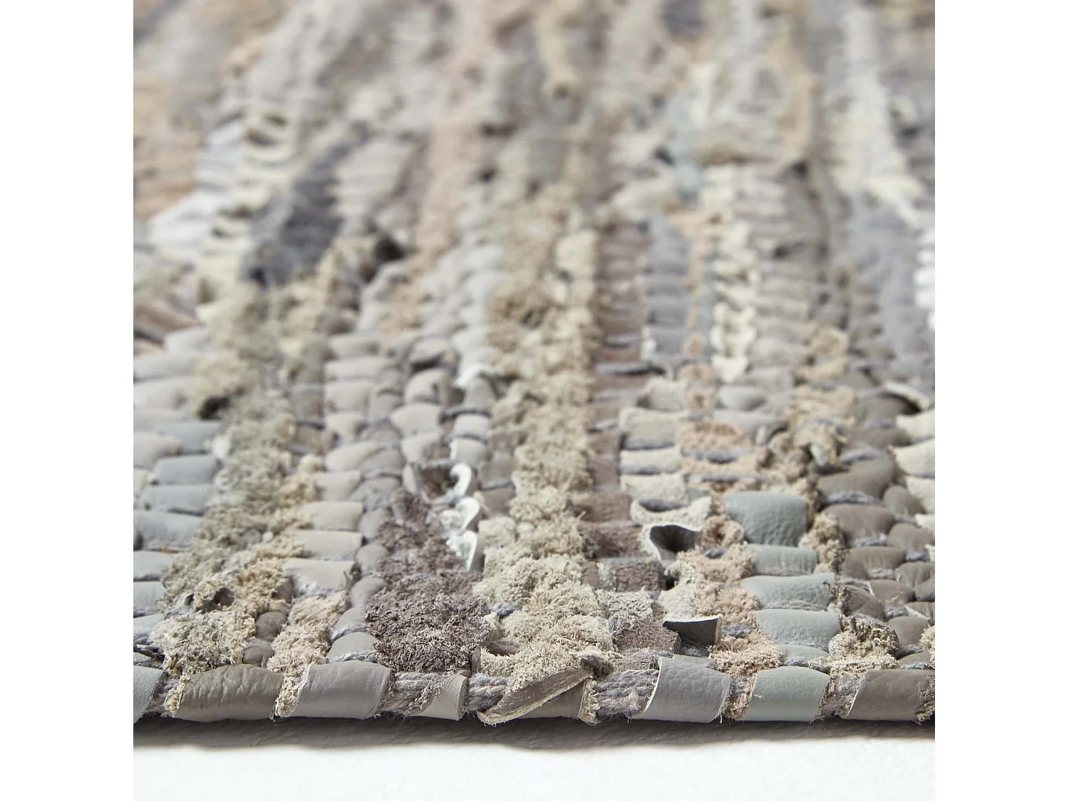 Homescapes Denver Leather Woven Rug Grey, 120 x 180 cm