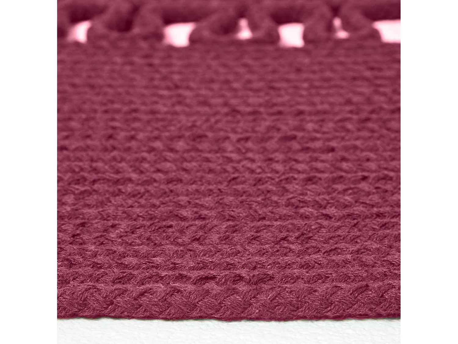 Homescapes Plum Crochet Braided Rug 150cm Round