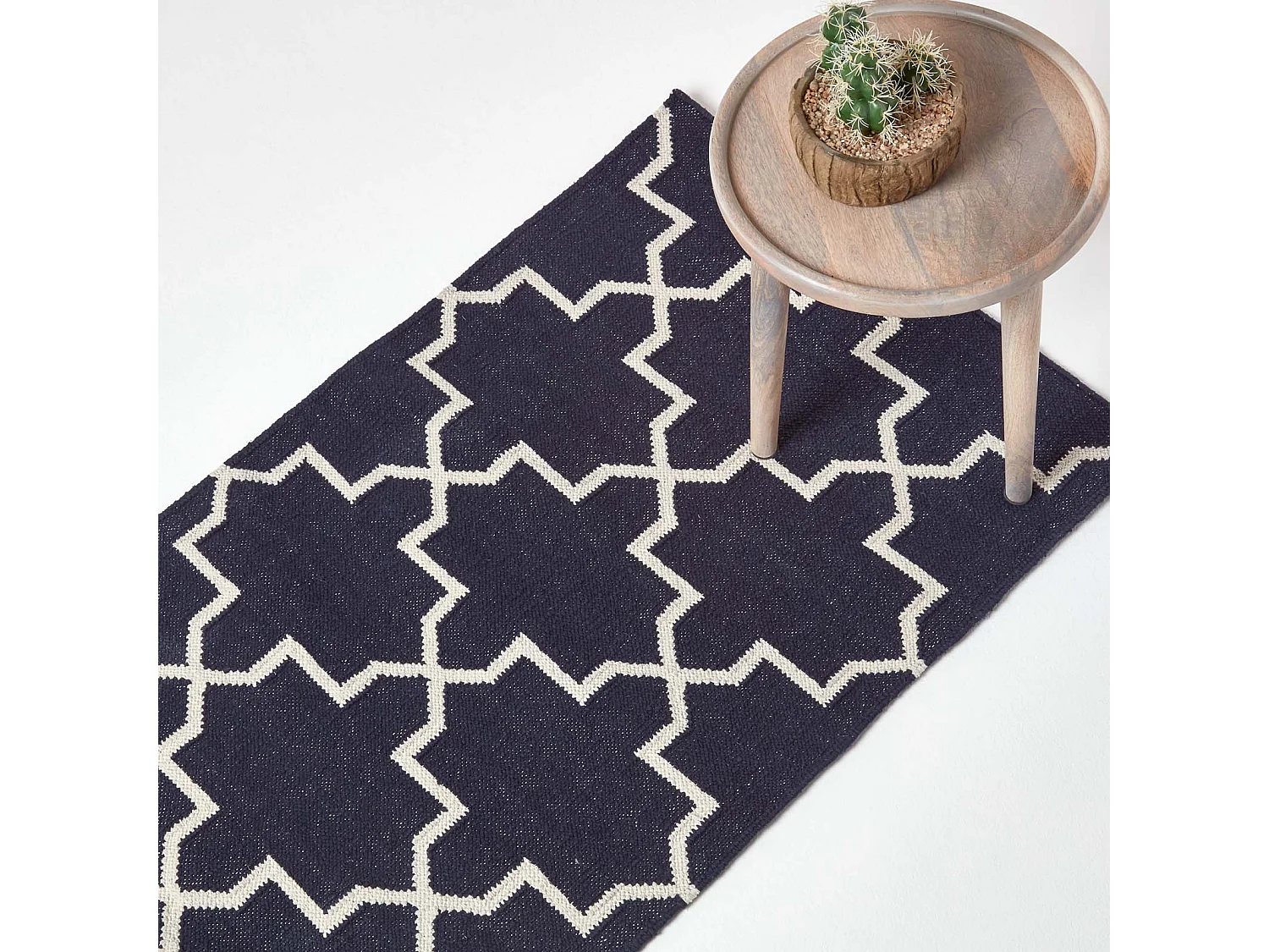 Homescapes Edmonton Navy Blue and White 100% Cotton Geometric Pattern KIlim Rug, 66 x 200 cm