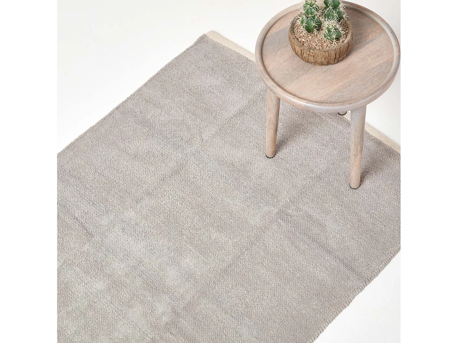 Homescapes Light Grey 100% Cotton Plain Chenille Rug with Natural Trim, 60 x 100 cm