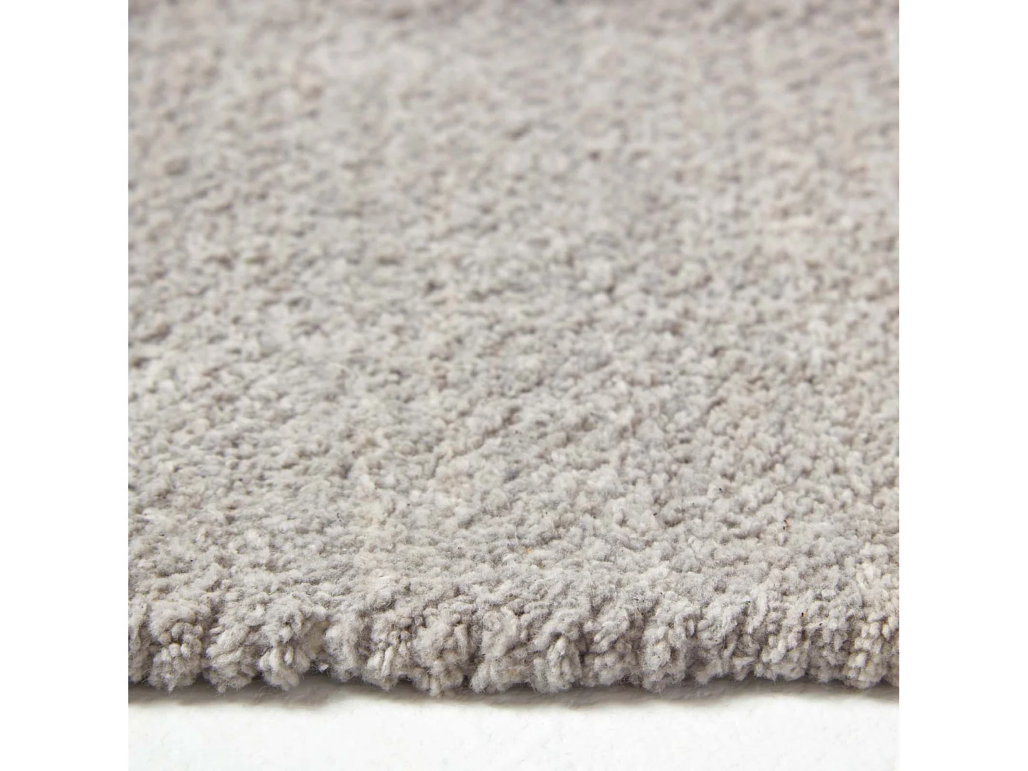 Homescapes Light Grey 100% Cotton Plain Chenille Rug with Natural Trim, 60 x 100 cm