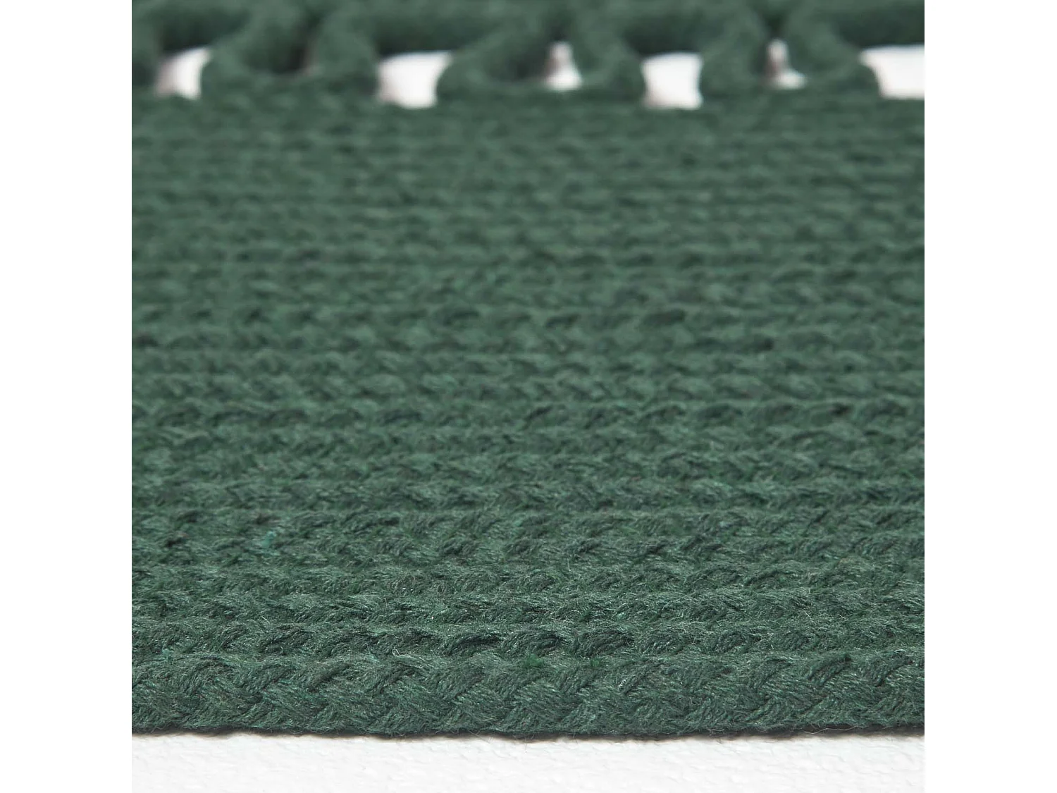 Homescapes Green Crochet Braided Rug 150cm Round