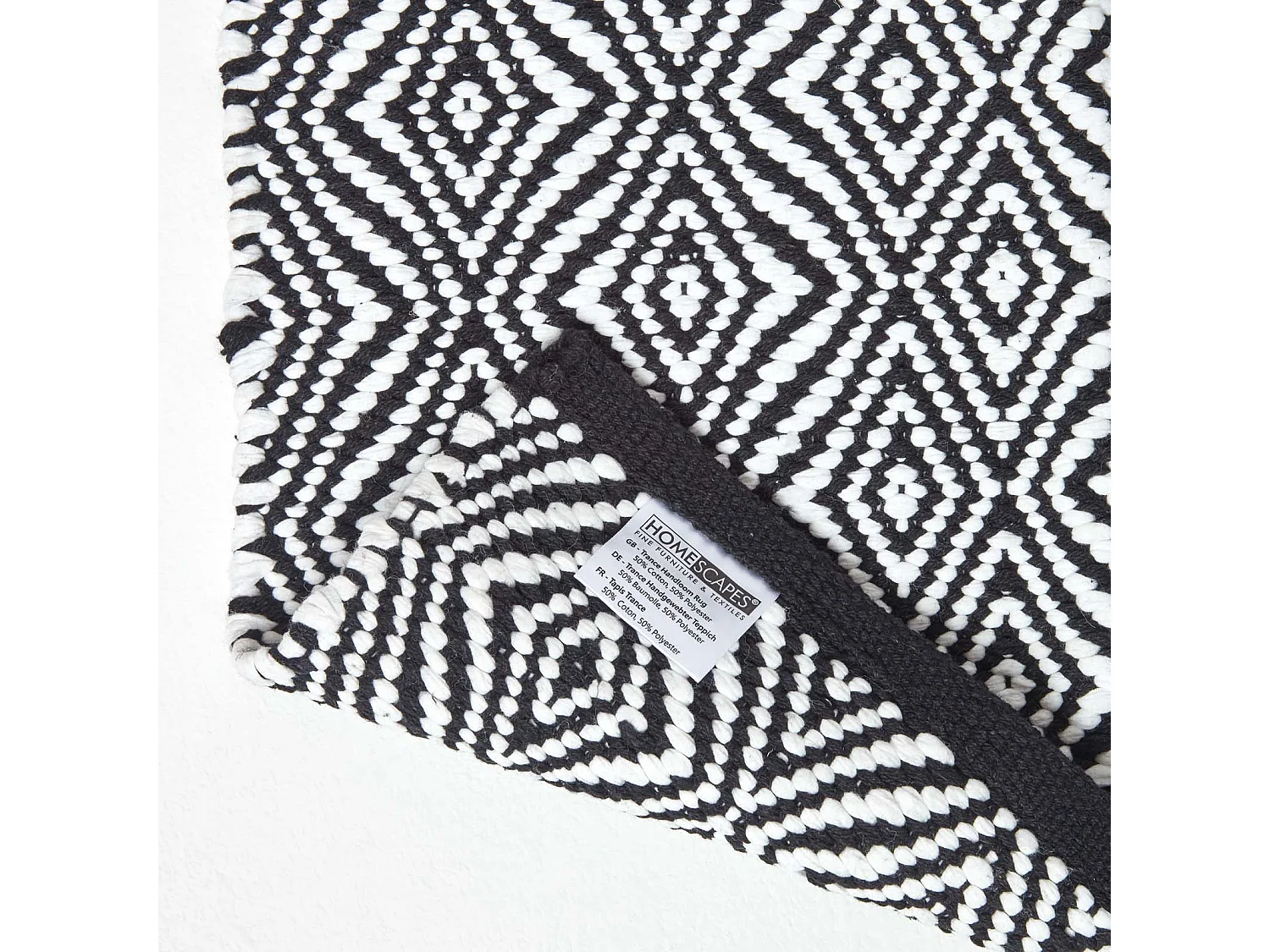 Homescapes Trance Black and White Diamond Pattern Recycle Fibre Rug, 160 x 230 cm