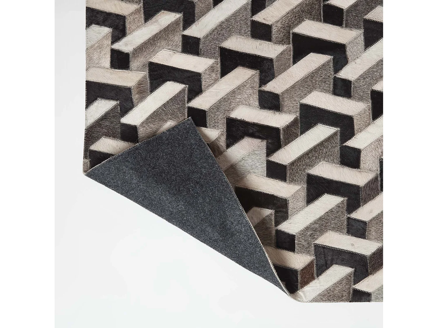 Homescapes Grey & Black Geometric Leather Rug, 90 x 150 cm
