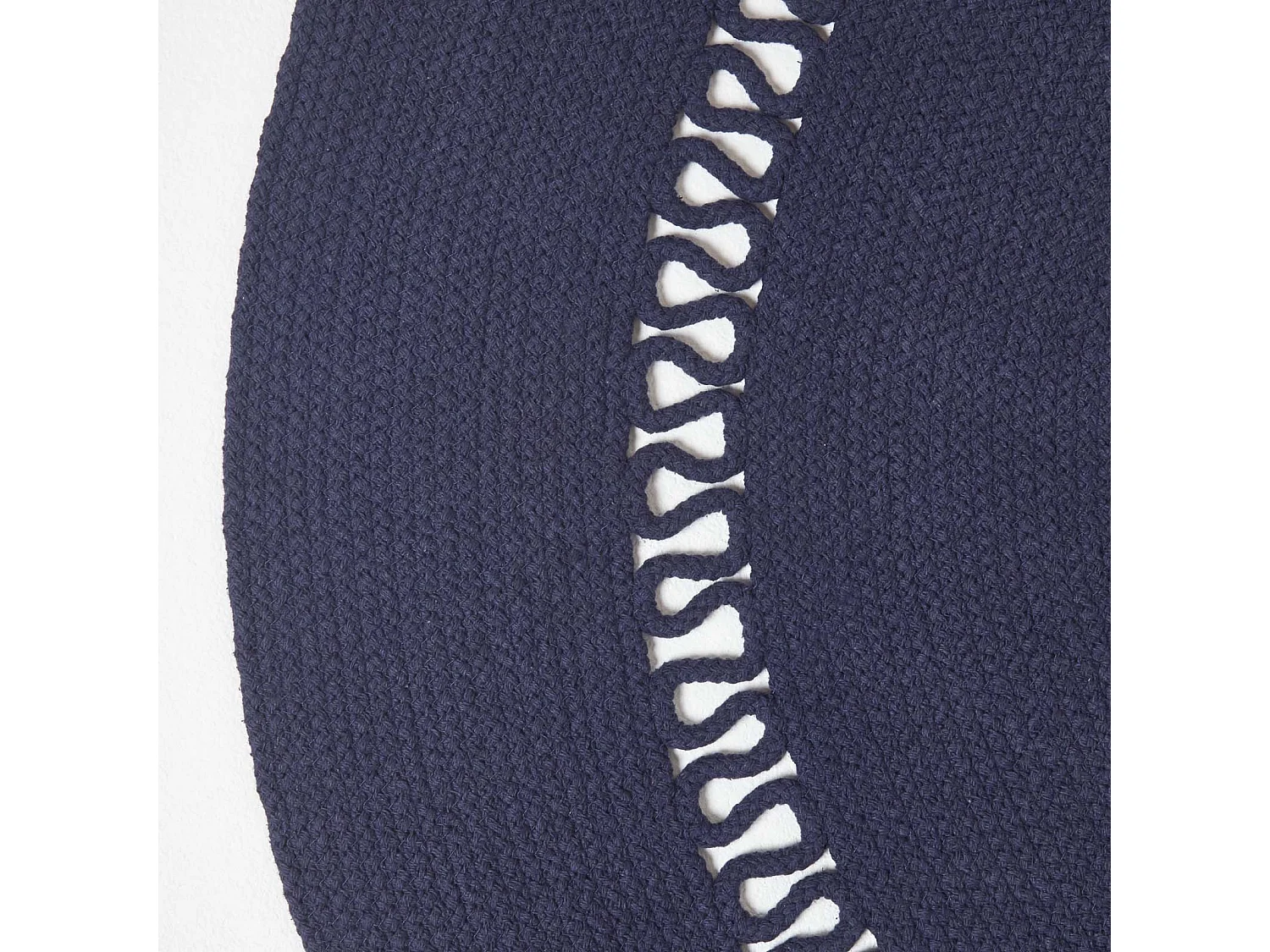 Homescapes Navy Crochet Braided Rug 150cm Round