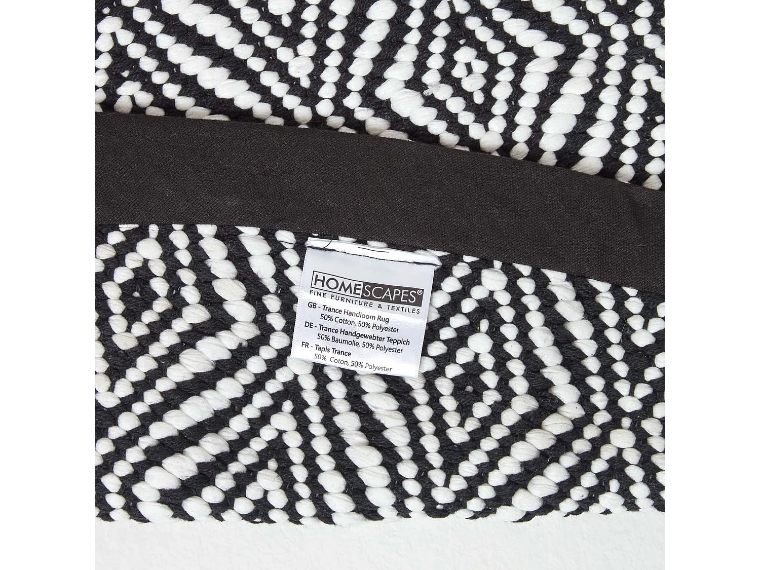 Homescapes Trance Black and White Diamond Pattern Recycled Fibre Rug, 150 cm Round