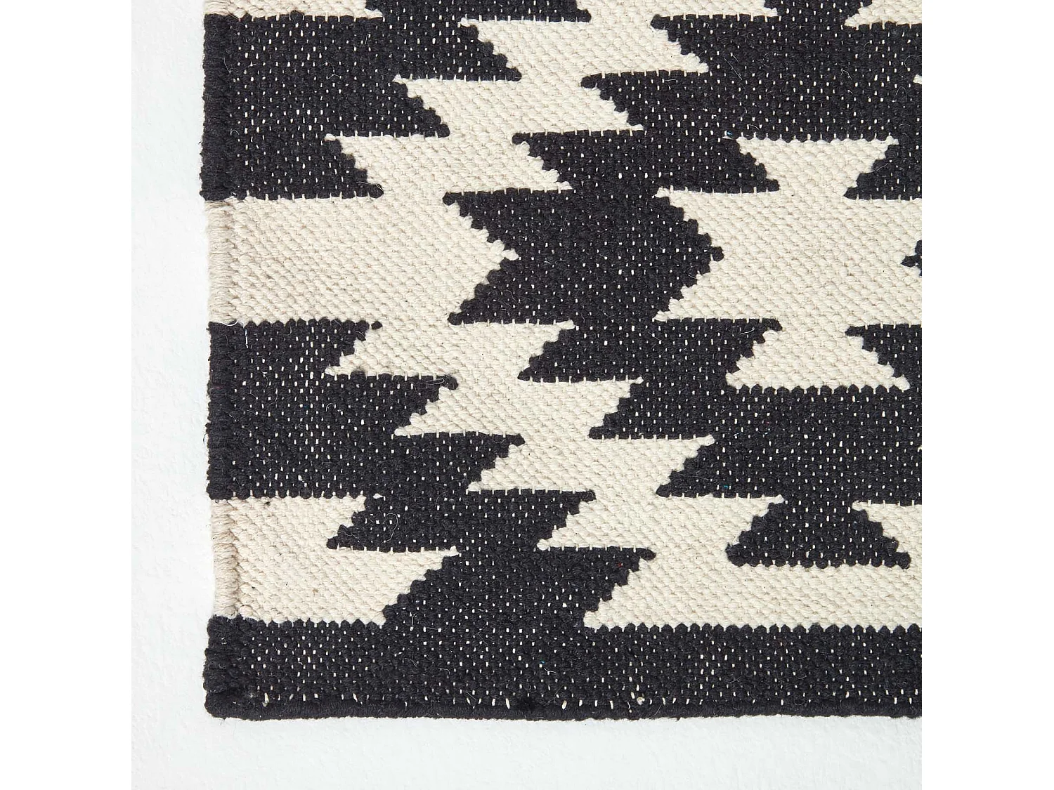 Homescapes Zurich Handwoven Black and White 100% Cotton Geometric Pattern Kilim Rug, 66 x 200 cm