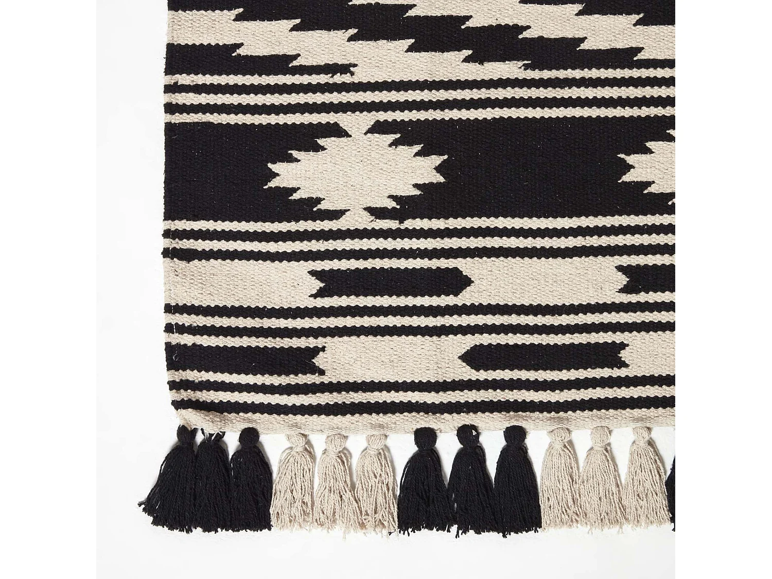 Homescapes Dinan Black & White Kilim Cotton Rug 160 x 230 cm
