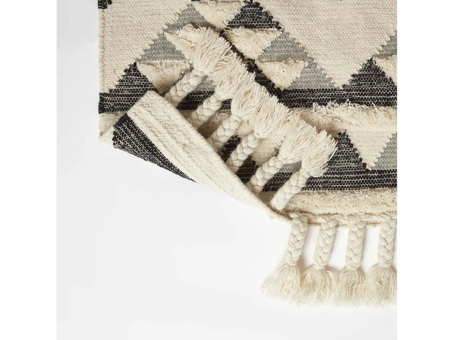 Homescapes Kota Black & Grey Kilim Wool Rug 120 x 170 cm