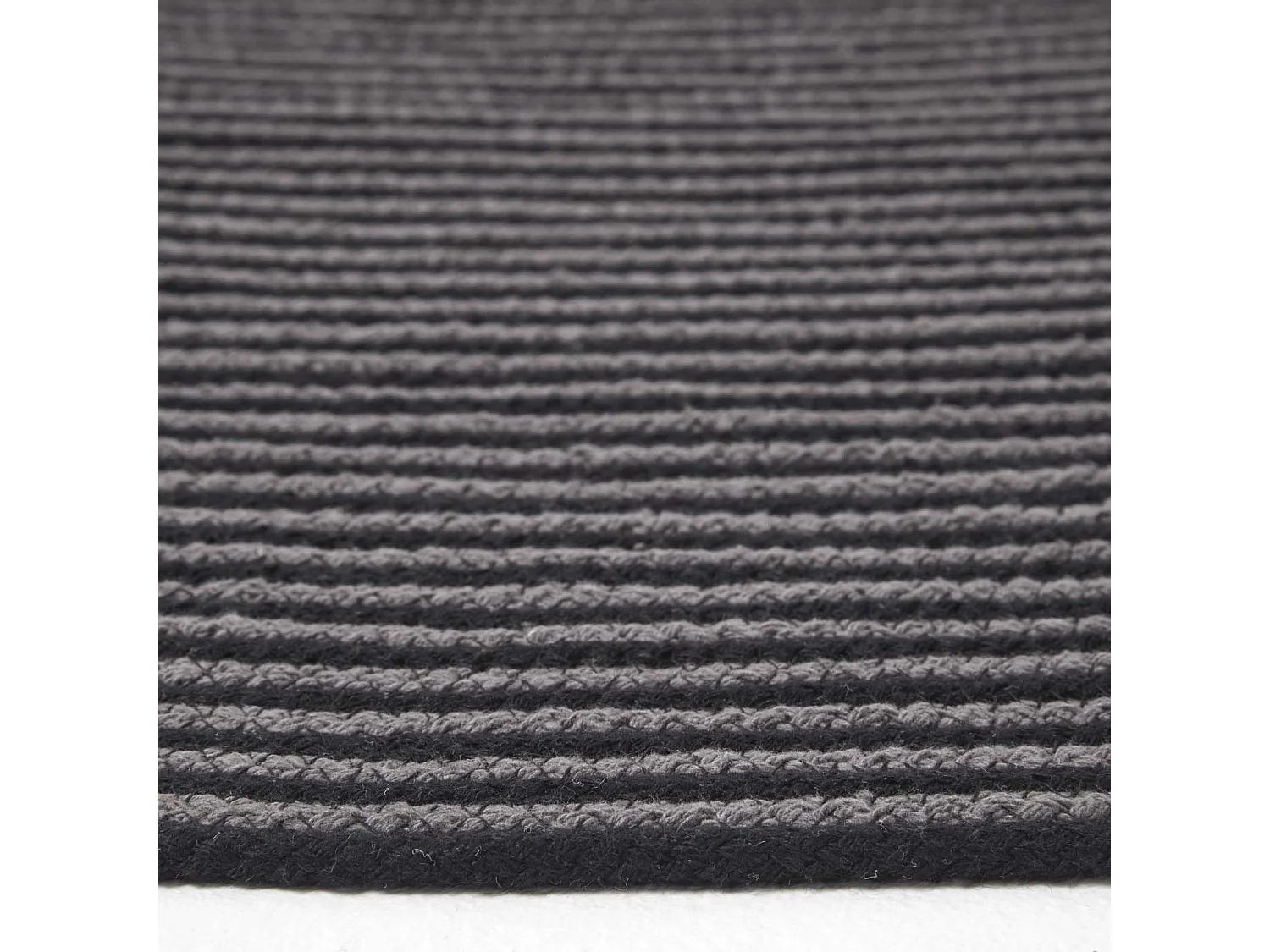 Homescapes Grey and Black Handmade Woven Spiral Braided Rug, 150 cm Round
