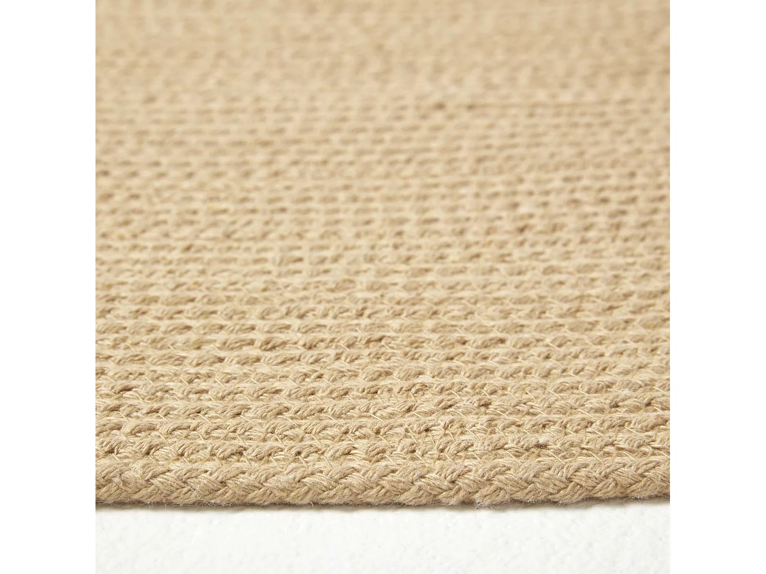 Homescapes Linen Handmade Woven Braided Round Rug, 150 cm