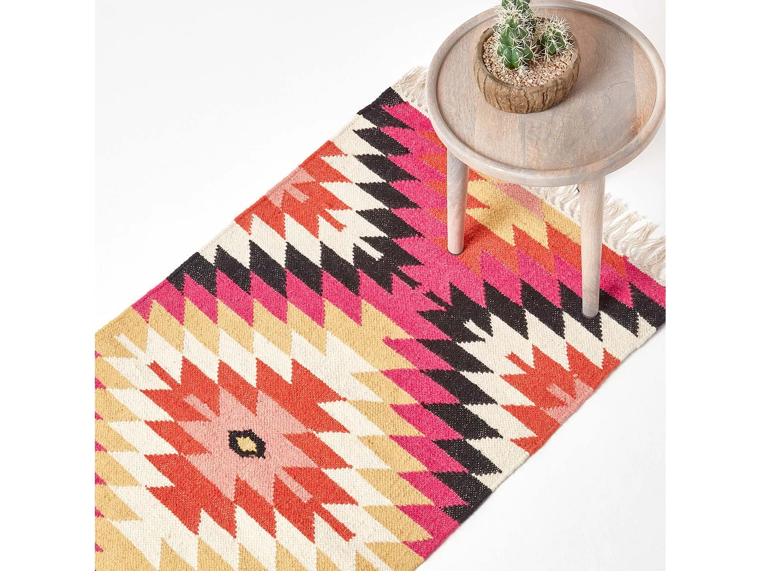 Homescapes Jakarta Handwoven Pink, Orange and Yellow Multi Coloured Geometric Pattern KIlim Wool Rug, 66 x 200 cm