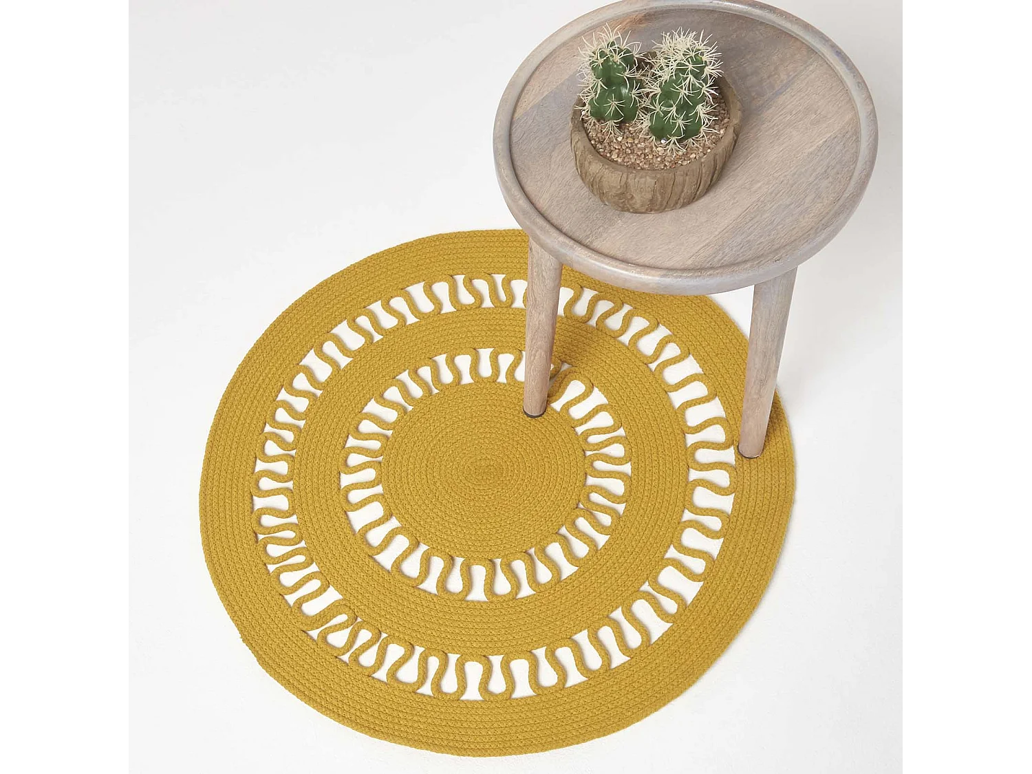 Homescapes Mustard Crochet Braided Rug 90cm Round