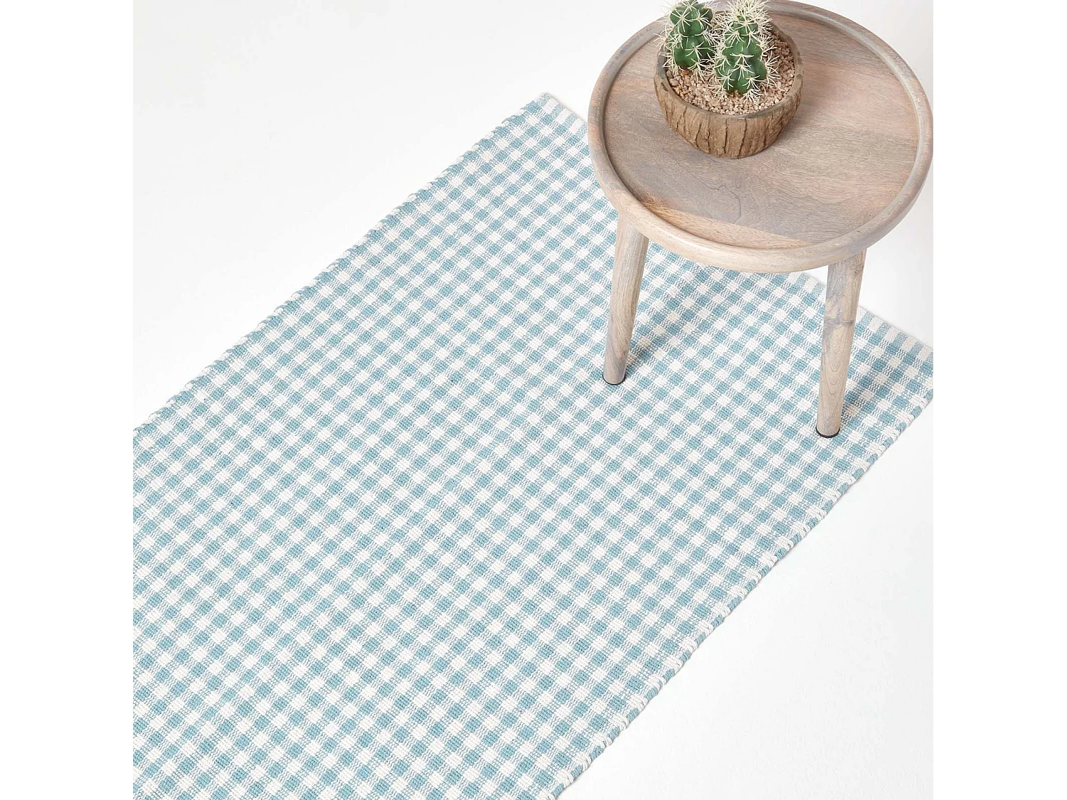 Homescapes Cotton Gingham Check Rug Hand Woven Blue White, 66 x 200 cm