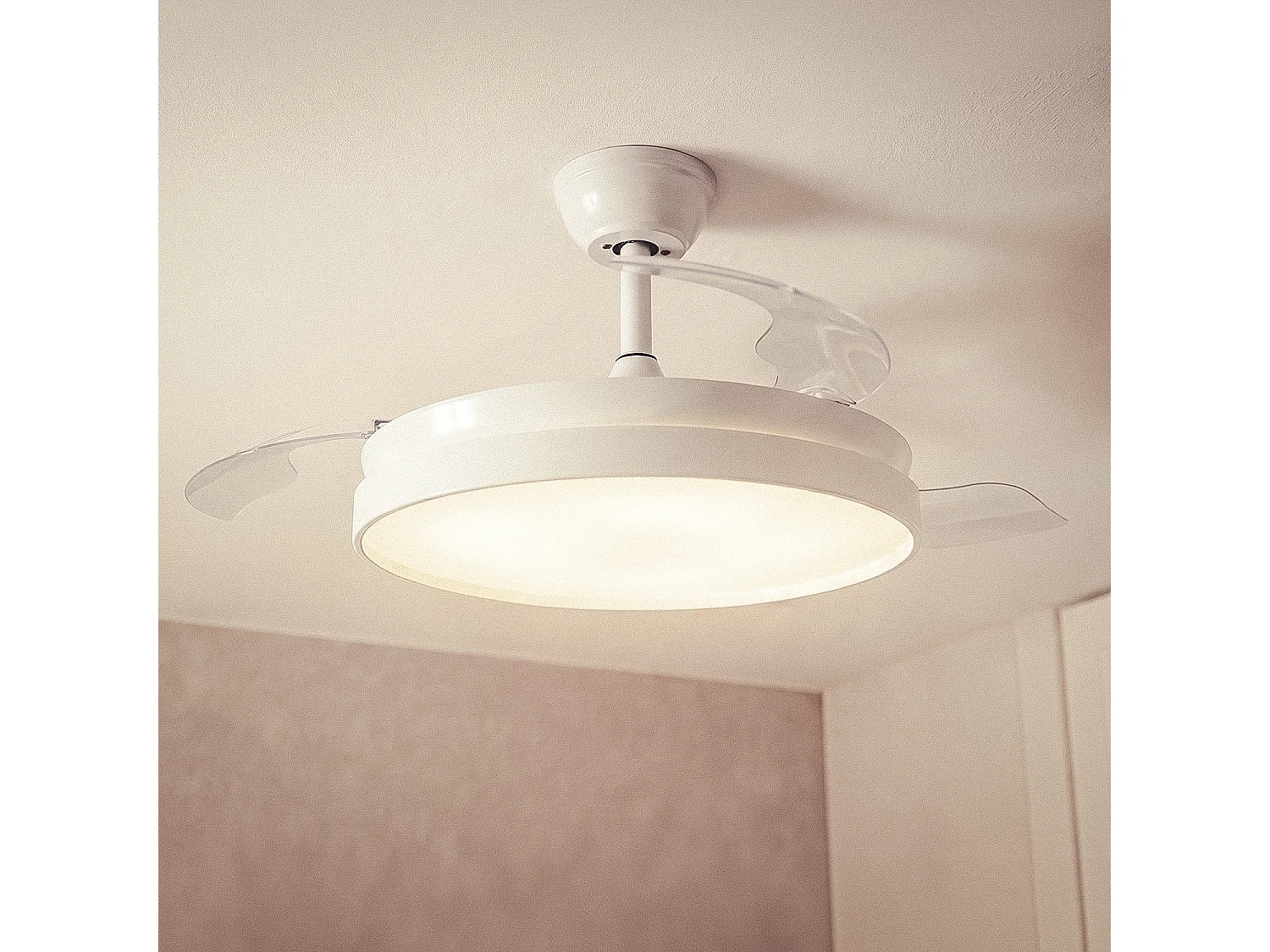 Ventilador de Techo con luz Silencioso DC aspas retráctiles Kaios