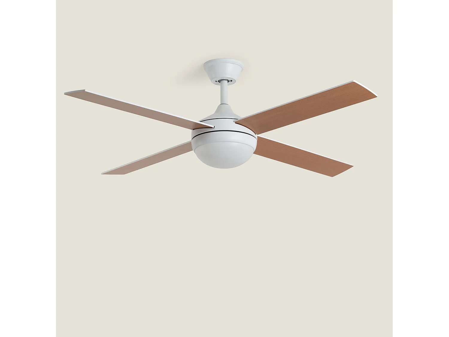 Ventilateur de Plafond avec Éclairage Silencieux DC Pales en Bois Navy Evo Bois Télécommande Grand (entre 20–30 m²) 132 cm Blanc