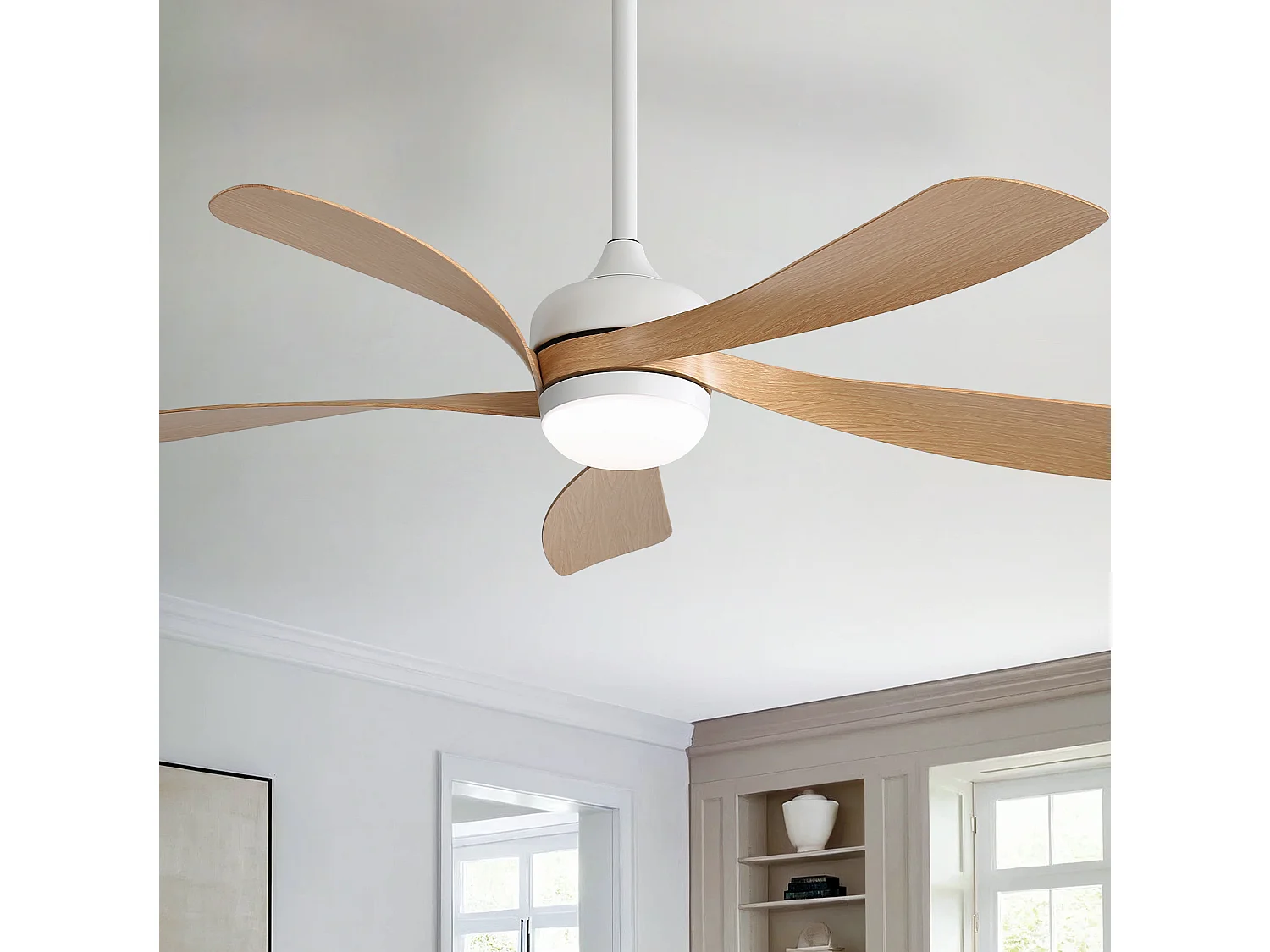 Ventilateur de plafond 106.7 cm avec éclairage LED, télécommande, moteur DC et fonction réversible Blanc ABS