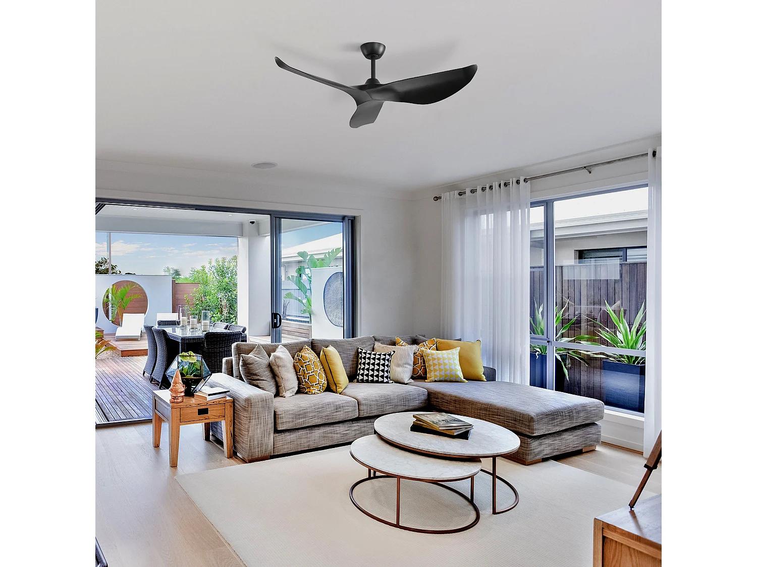 Ventilateur de plafond 132 cm avec télécommande sans éclairage ABS noir