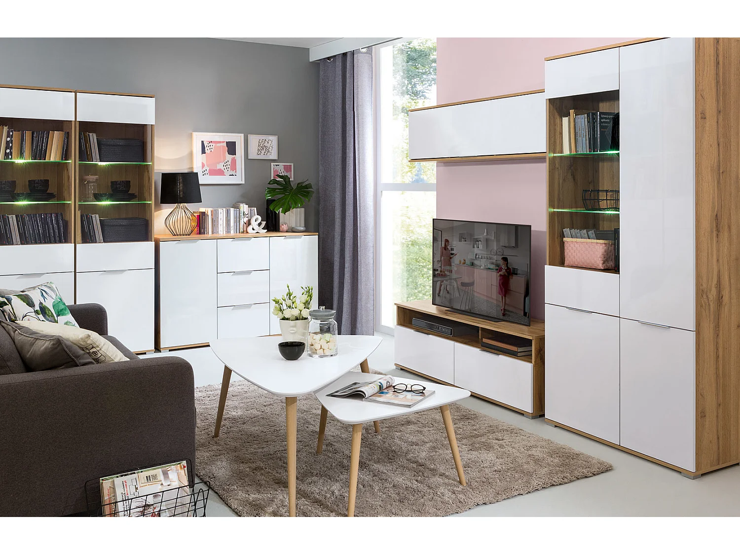 Wall Mounted Cabinet Living Room Floating Storage Shelf Unit 135cm White Gloss Oak Effect Zele