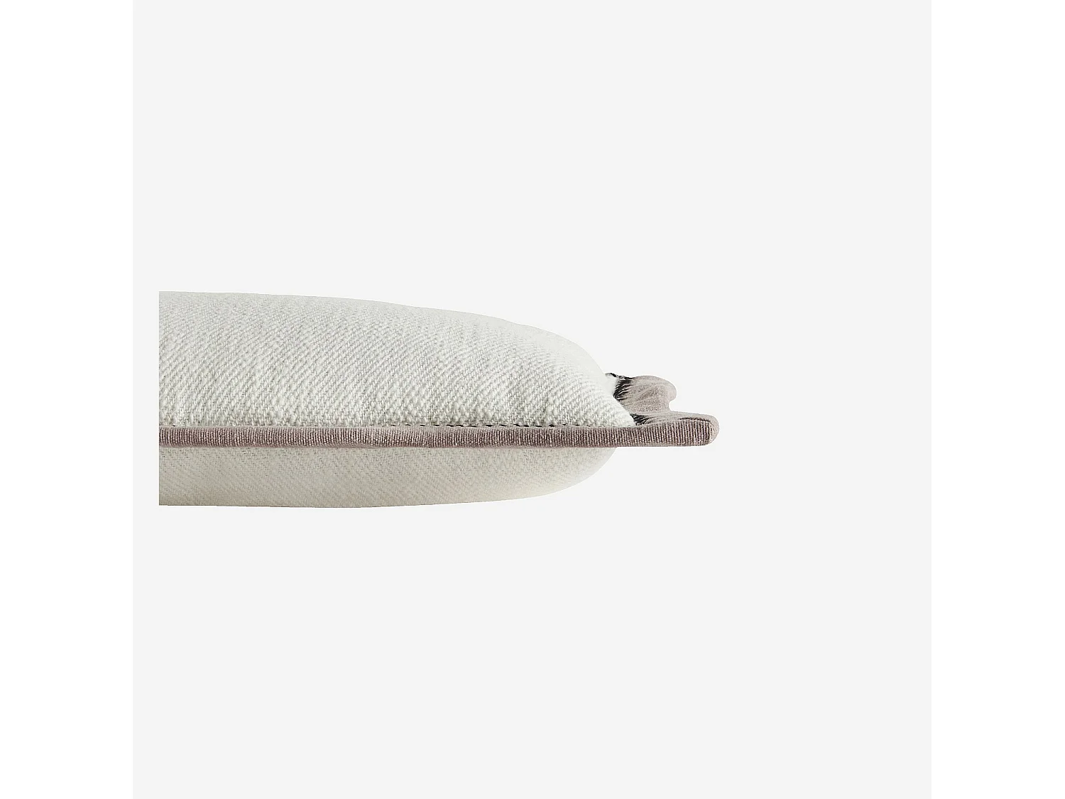 Habitat - Coussin en coton - 30 x 50 cm - Ecru et lilas - Berthe