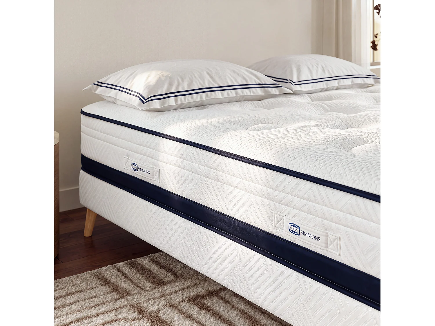 Ensemble L'INEDIT, matelas Hybride 140x200, ferme, H27 + sommier