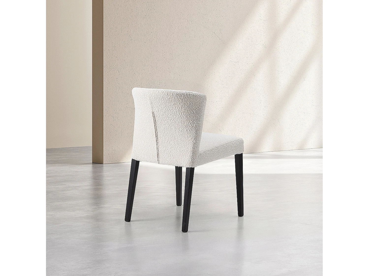 Habitat - Lot de 2 chaises en tissu bouclette et chêne massif noir - Crème - Valentina