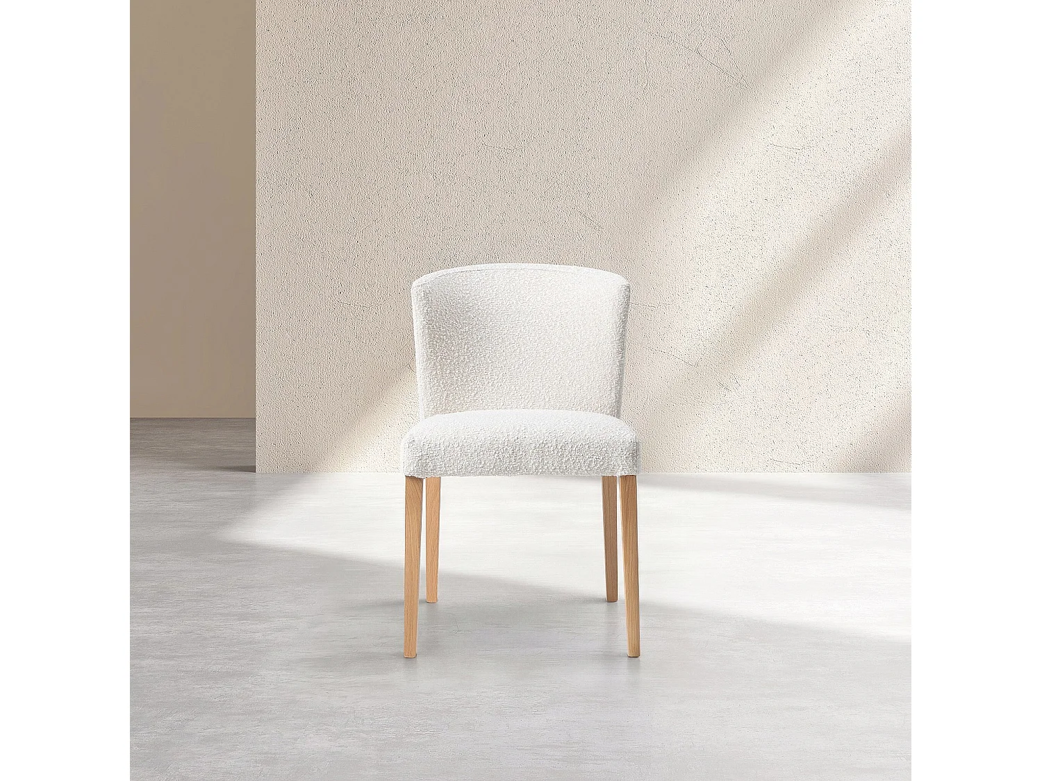 Habitat - Lot de 2 chaises en tissu bouclette et chêne massif - Crème - Valentina