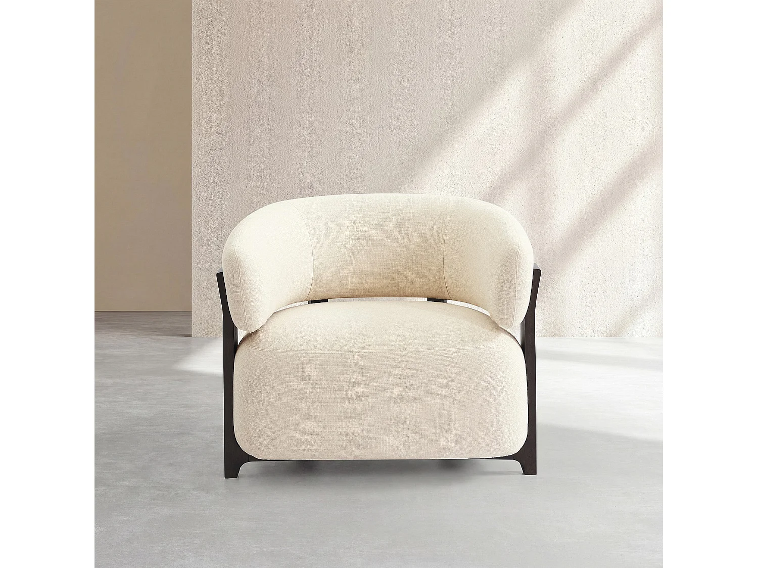 Habitat - Fauteuil en tissu texturé et bois massif finition noyer - Crème - Barrea