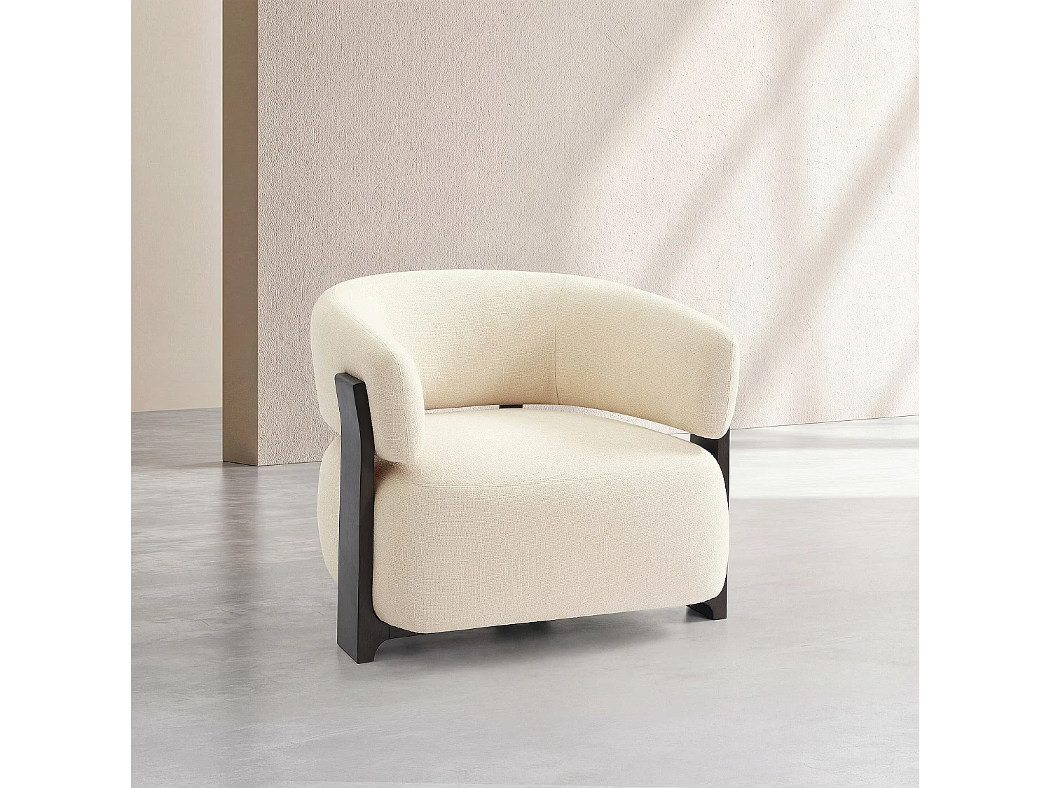 Habitat - Fauteuil en tissu texturé et bois massif finition noyer - Crème - Barrea