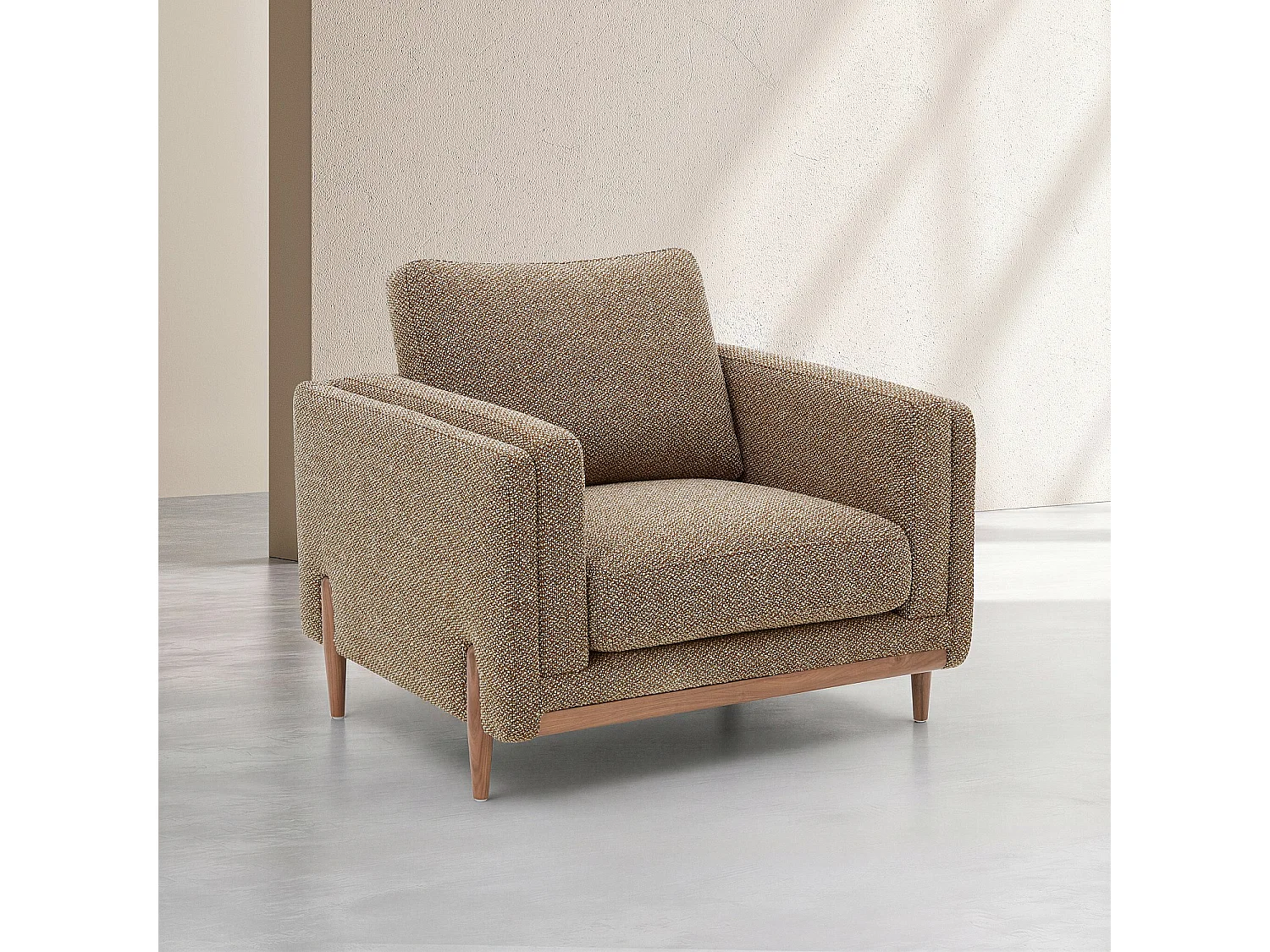Habitat - Fauteuil en tissu texturé et bois - Marron noisette - Urbino