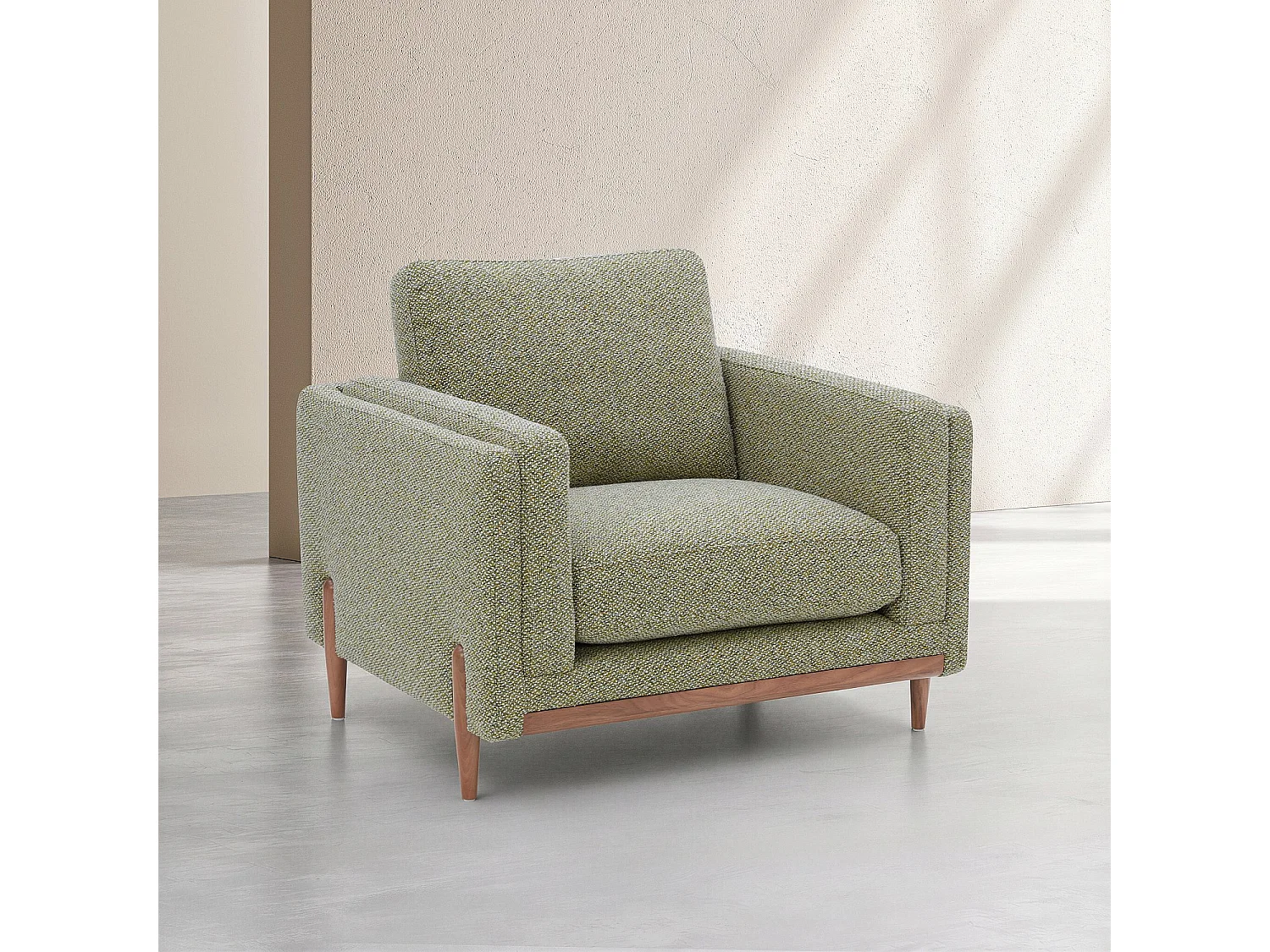 Habitat - Fauteuil en tissu texturé et bois - Vert lichen - Urbino