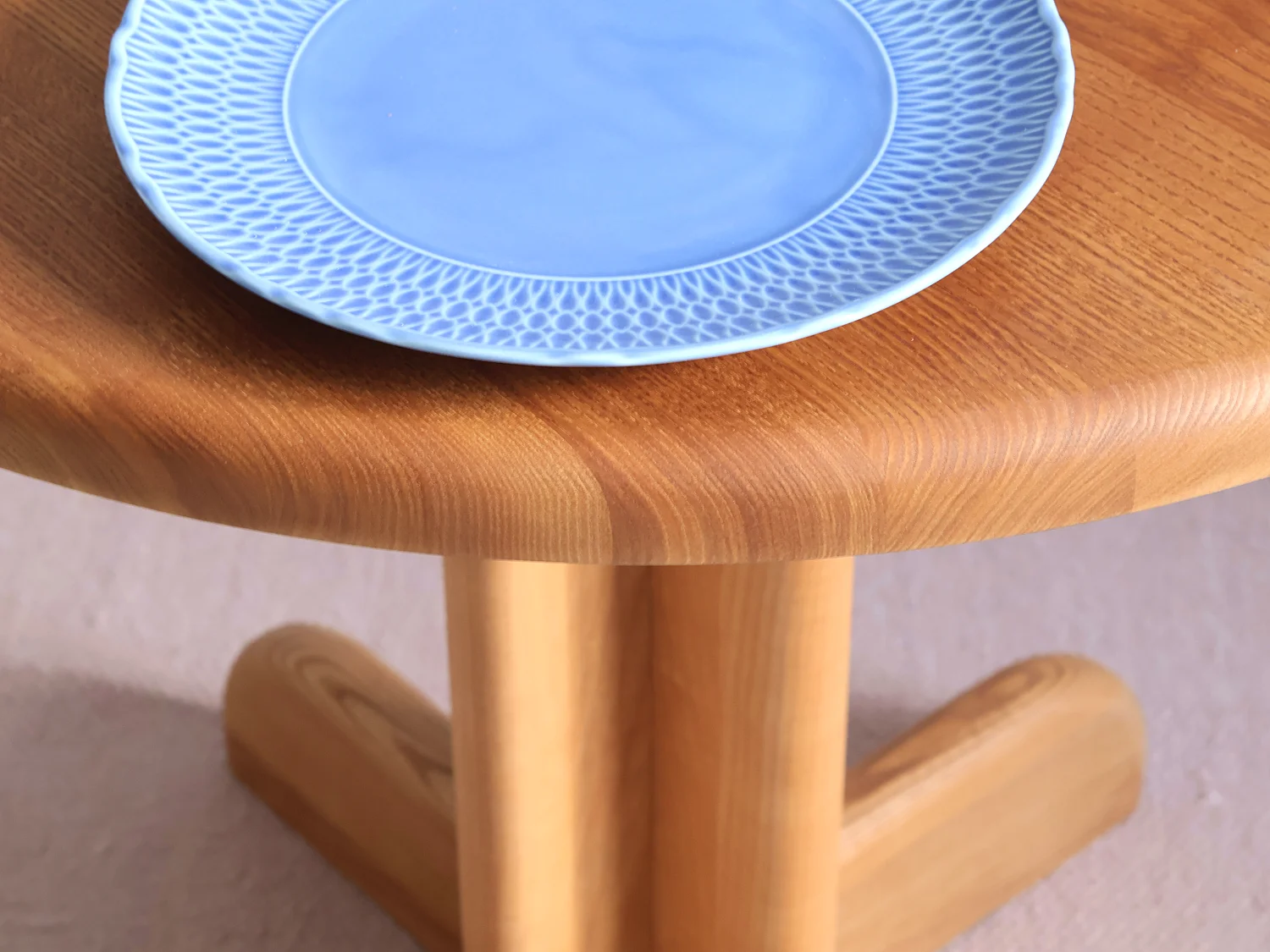 Table à manger ronde Dega Ø 80 cm, 2 personnes - Noir | Bois de frêne massif