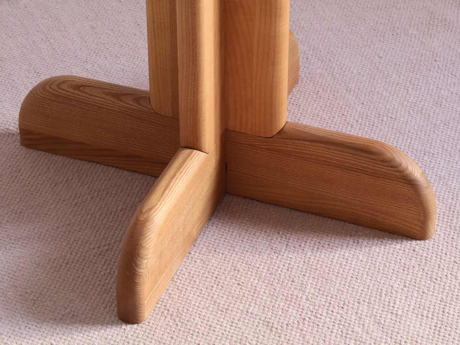 Table à manger ronde Dega Ø 80 cm, 2 personnes - Noyer | Bois de frêne massif