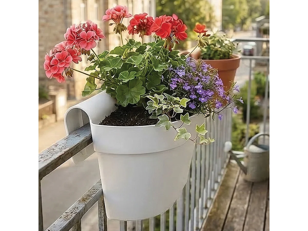 Lot de 6 Jardinières de Balcon Suspendue, Pot de Fleurs à Accrocher,Coloris blanc-Longueur 30 x Profondeur 20 x Hauteur 20 cm