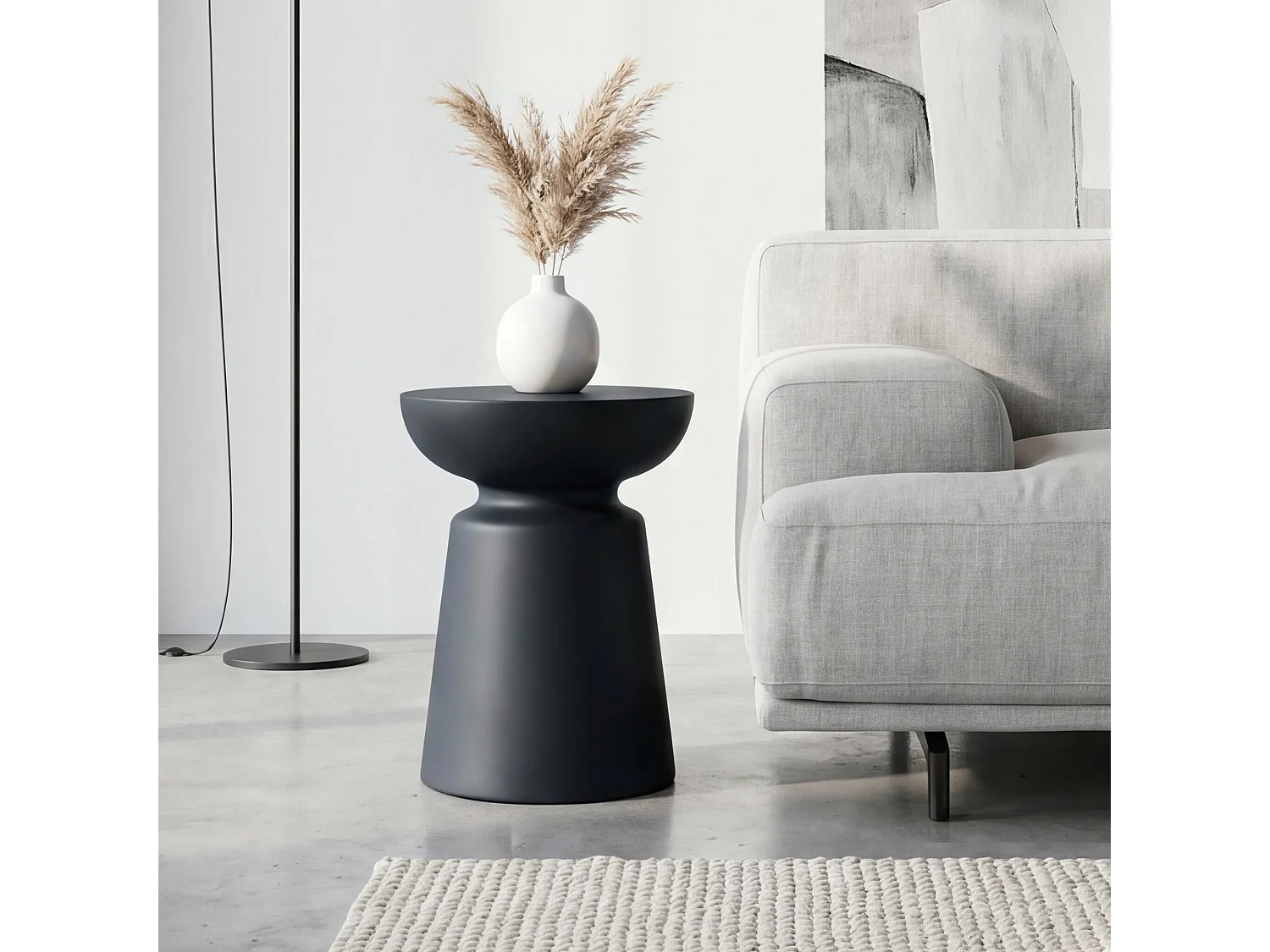 Bijzettafel van beton  35 x 35 x 47 cm