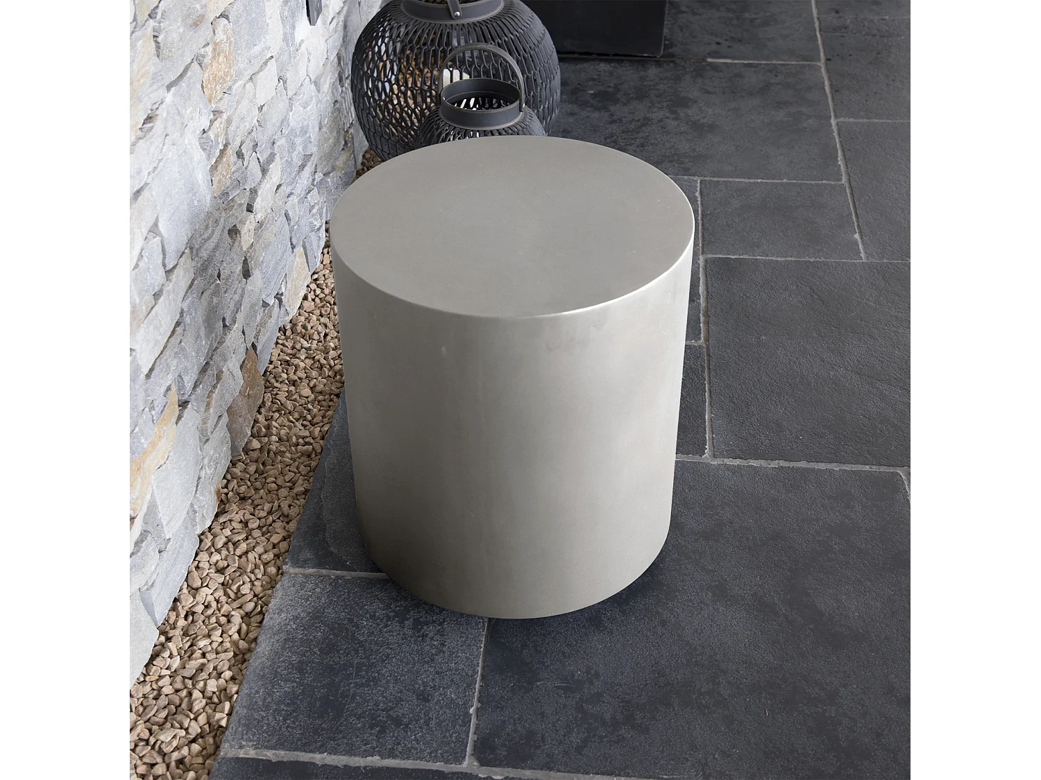 Table d'appoint en béton fibré  45 x 45 x 51 cm