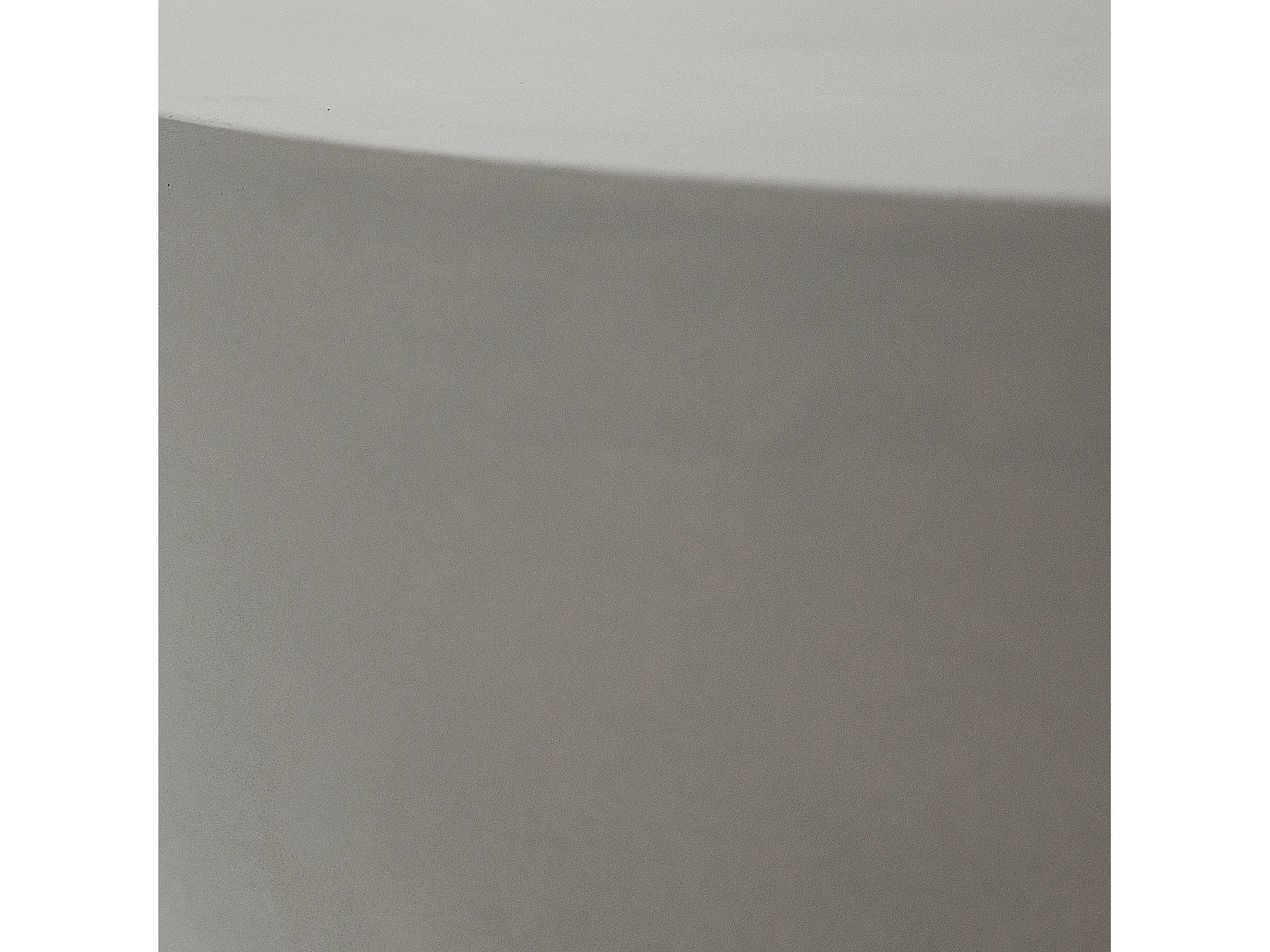 Salontafel van beton 66 x 66 x 41 cm