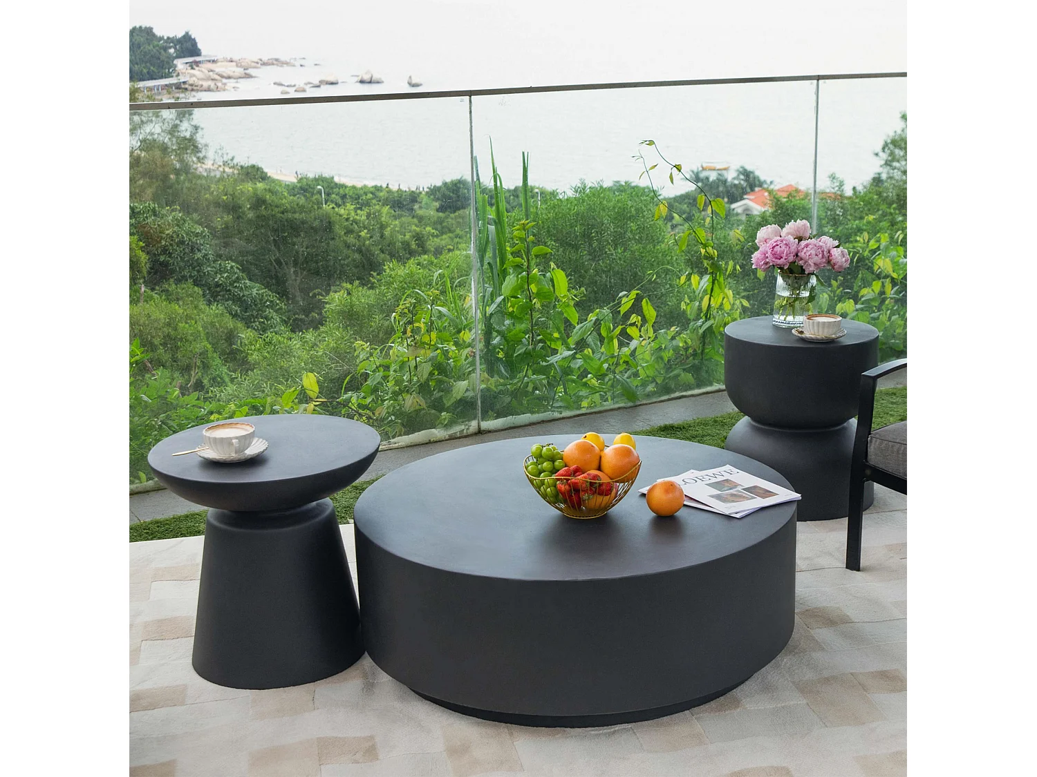 Table basse en béton fibré  101 x 101 x 36 cm