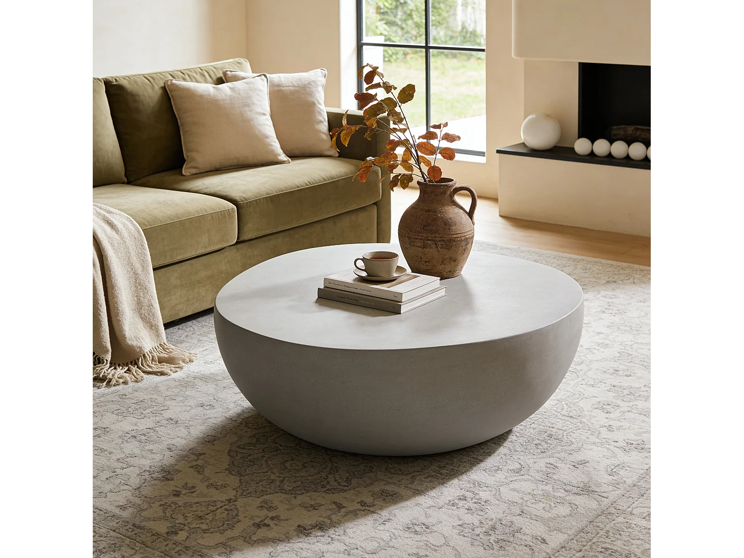 Salontafel van beton 107 x 100 x 41 cm