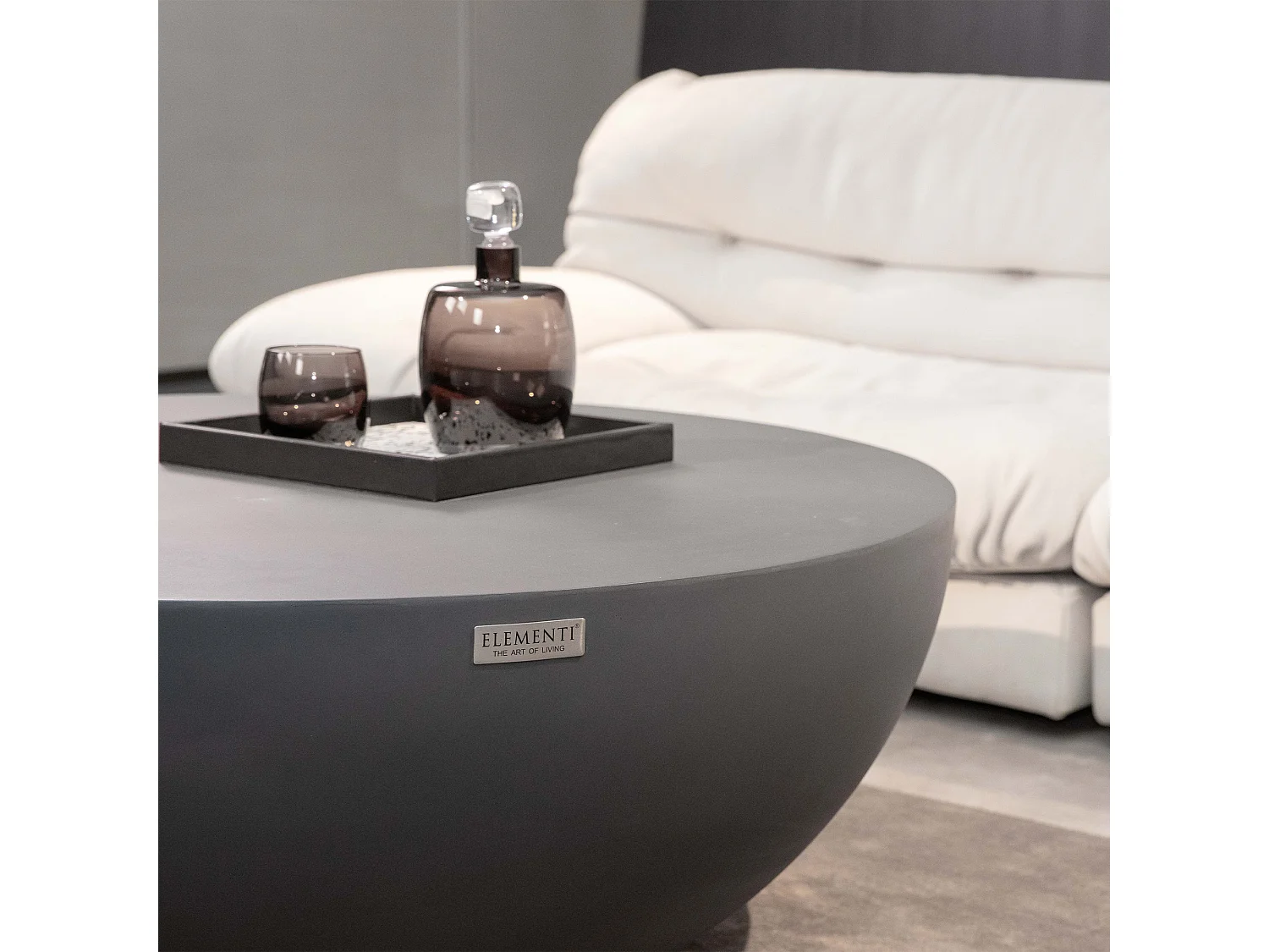 Table basse en béton fibré  87 x 87 x 35 cm