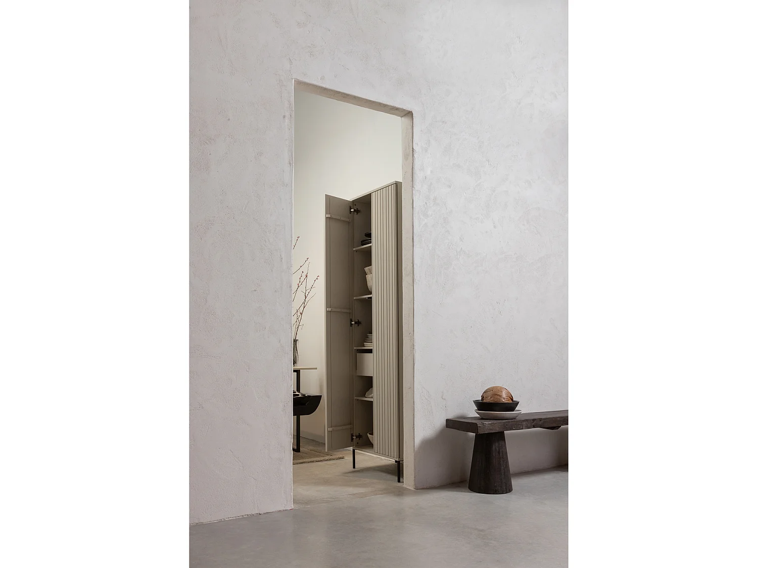 Armoire 2 portes 1 tiroirs en pin NEW GRAVURE