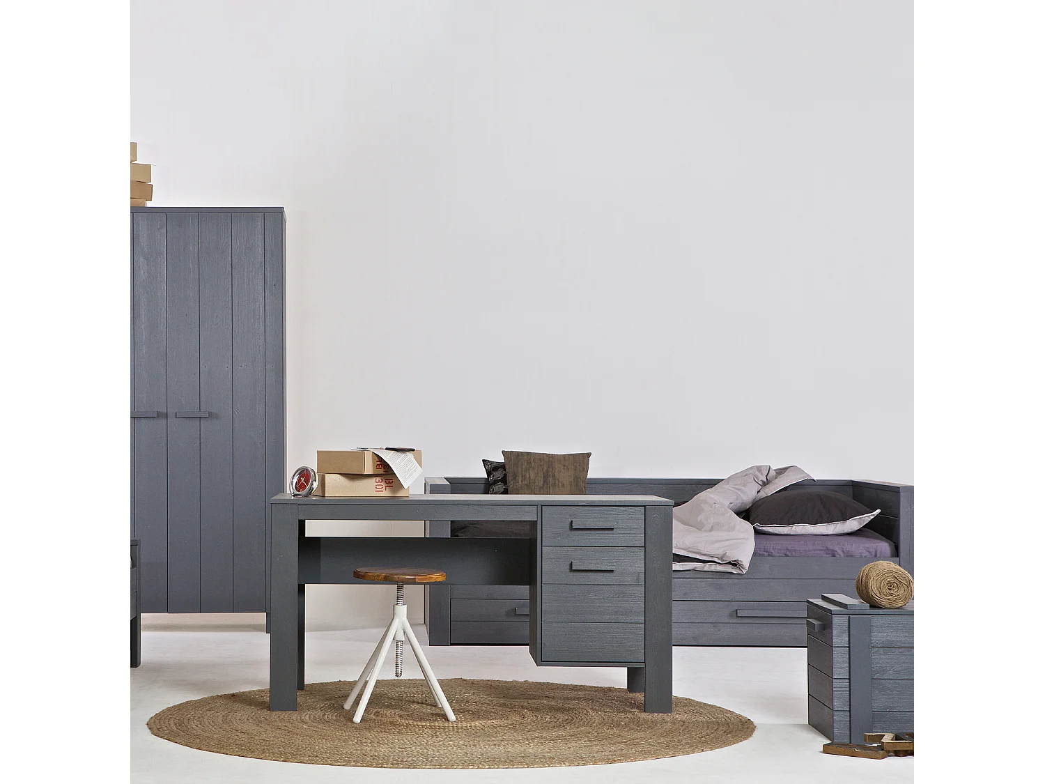 Armoire 2 portes en pin DENNIS