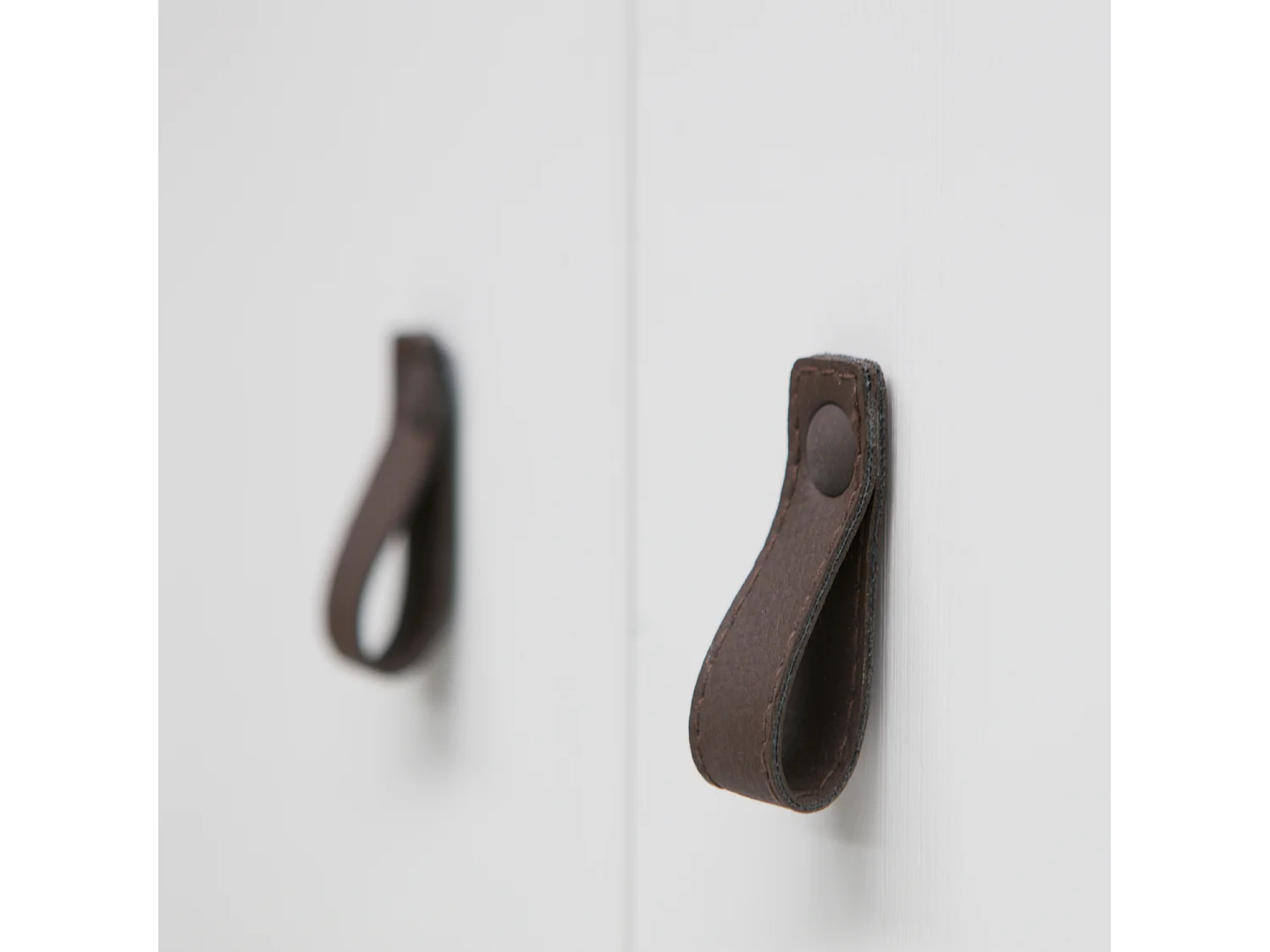 Armoire 2 portes en pin TIES