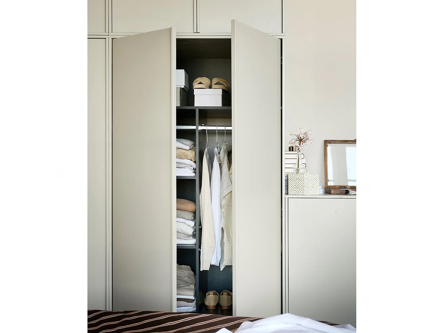 Armoire 2 portes en pin DAILY