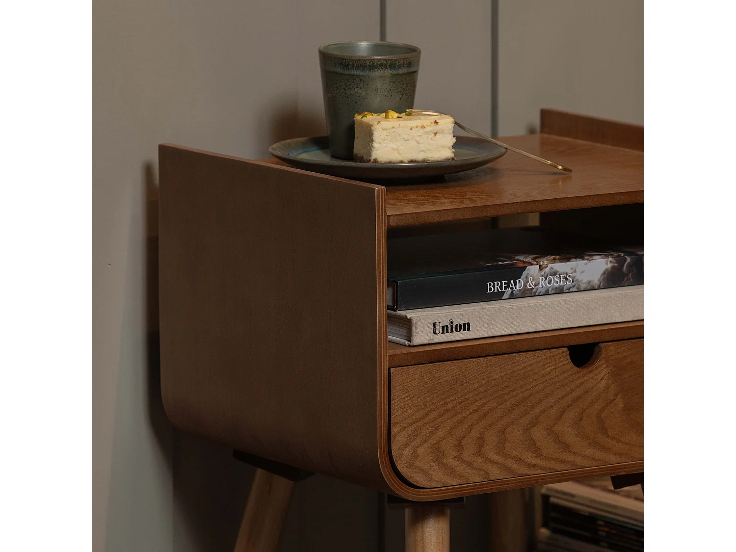 Table de chevet en bois NILS
