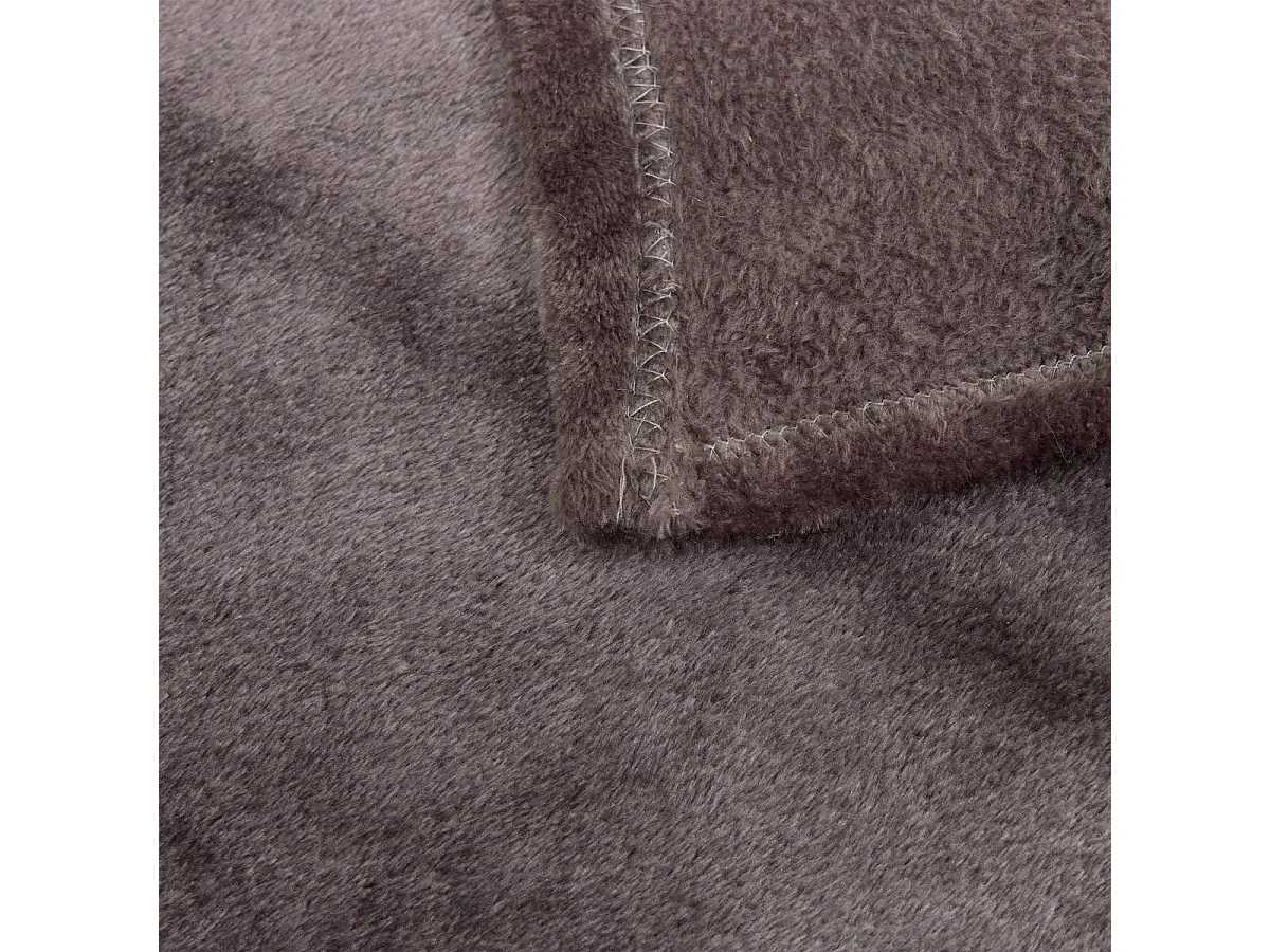 Plaid en Flanelle Uni "Ollis" 240x260cm Gris Foncé