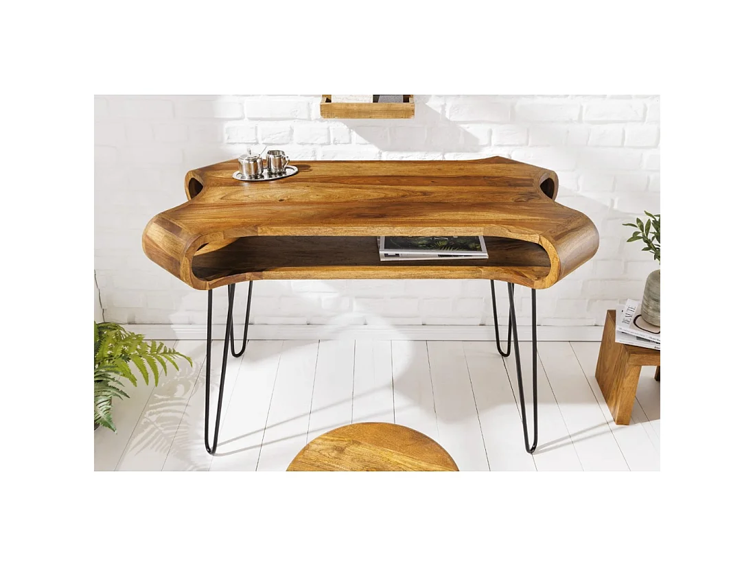 Escritorio industrial retro NERA 120 cm en Sheesham macizo barnizado con nicho y patas de horquilla negras
