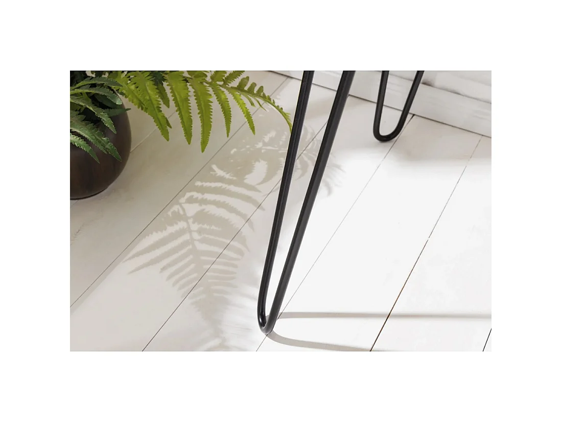 Escritorio industrial retro NERA 120 cm en Sheesham macizo barnizado con nicho y patas de horquilla negras